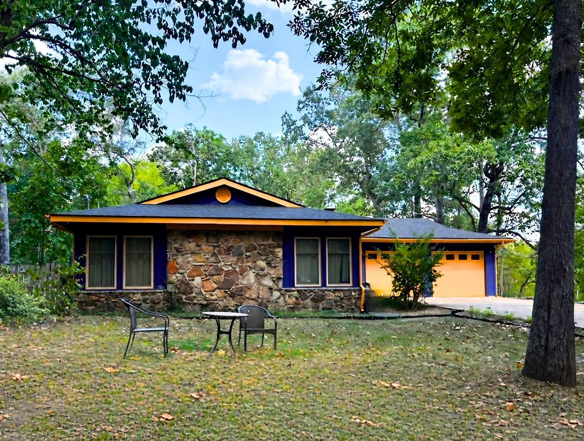 152 Powhatan Drive — photo