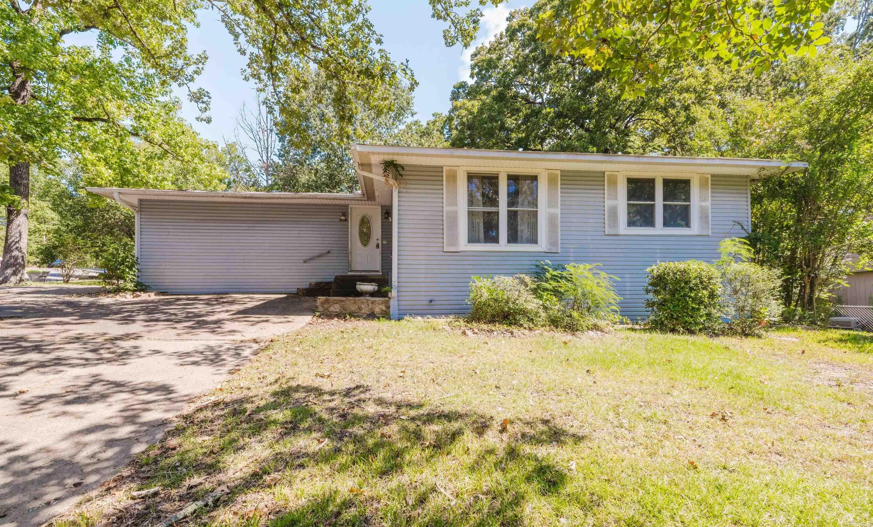 1017 Watson Place — photo