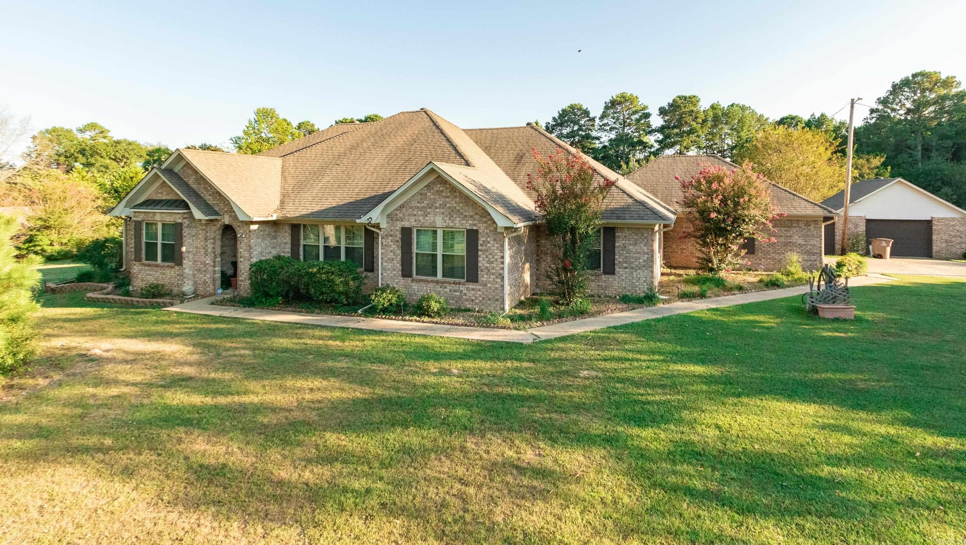 13993 Lorraine Drive — photo