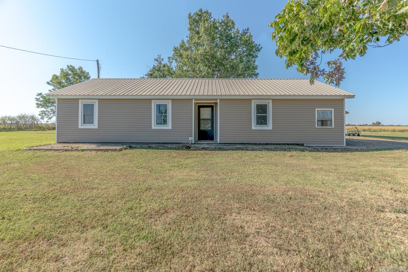 3149 W County Road 940 — photo