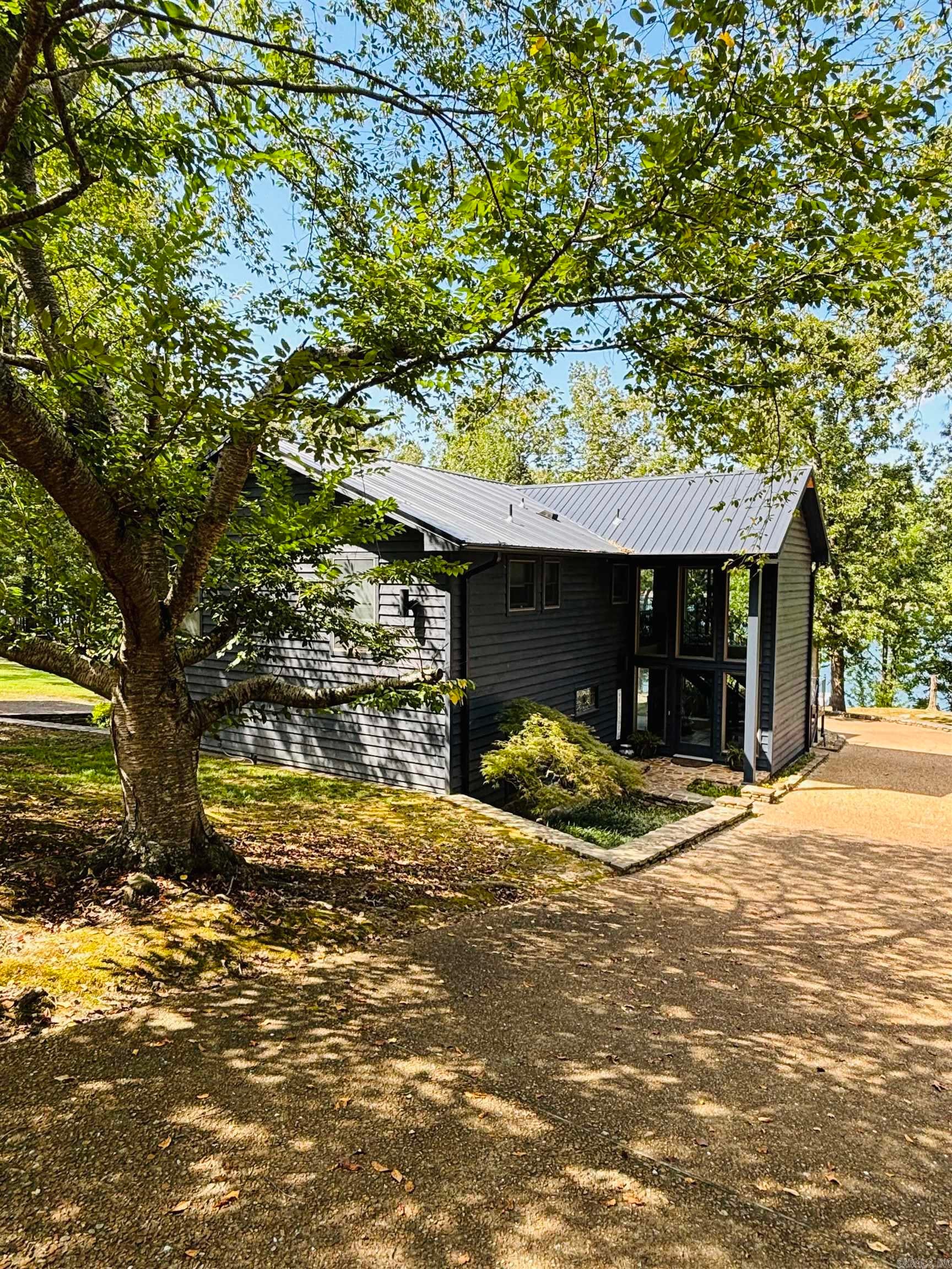 674 Davidson Circle — photo
