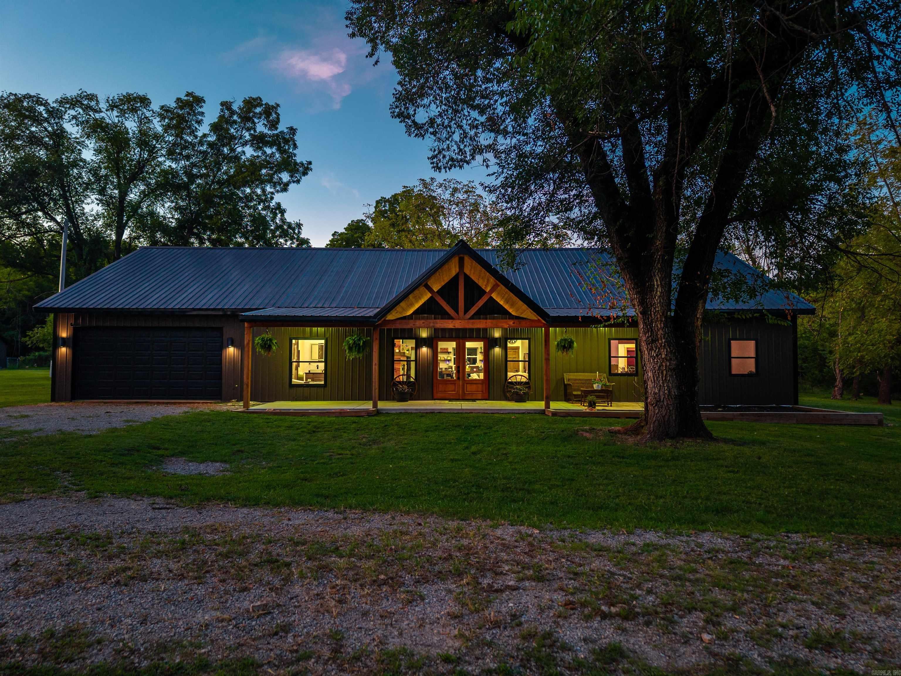 Home in Oakland, AR 72661 — photo 3