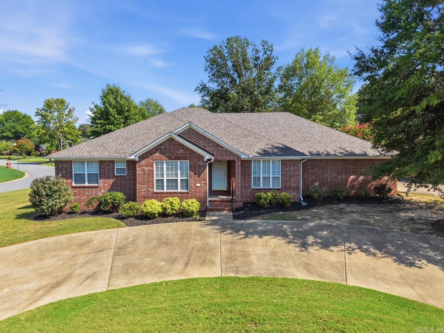 3175 Cleburne Cove — photo