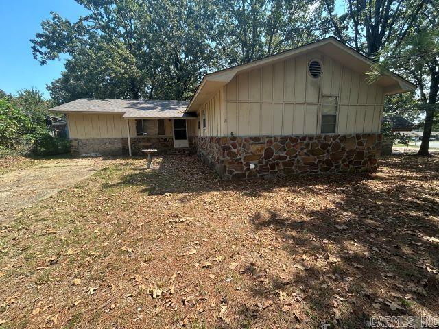 122 Shelby Road — photo