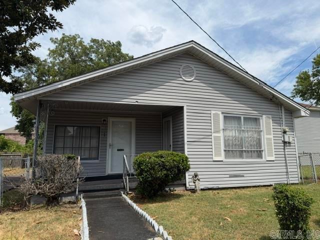 Home in Little Rock, AR 72202 — photo 2
