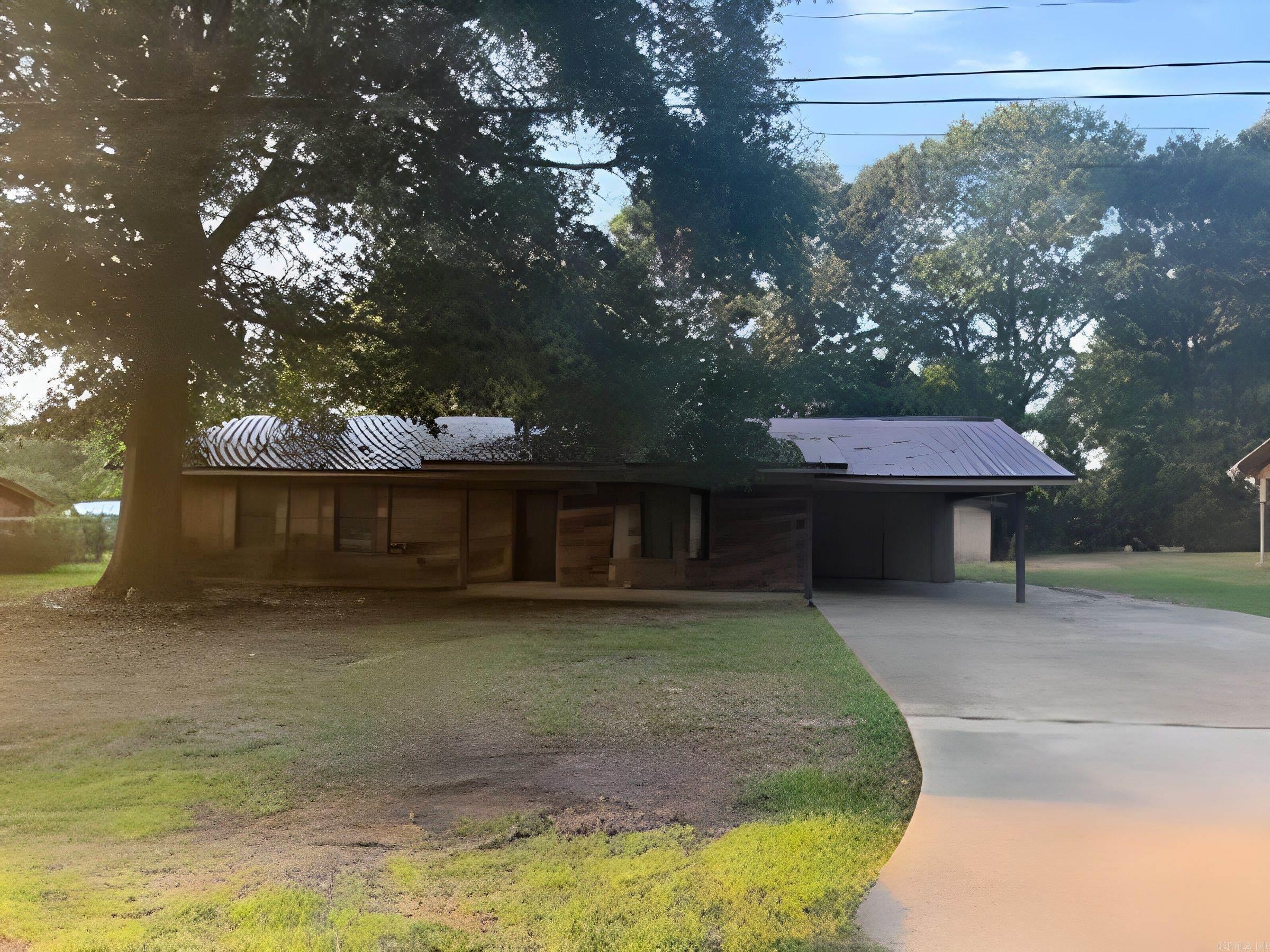 4408 Estate Street — photo