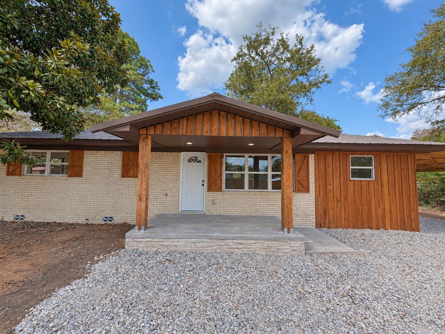105 Edna Drive — photo