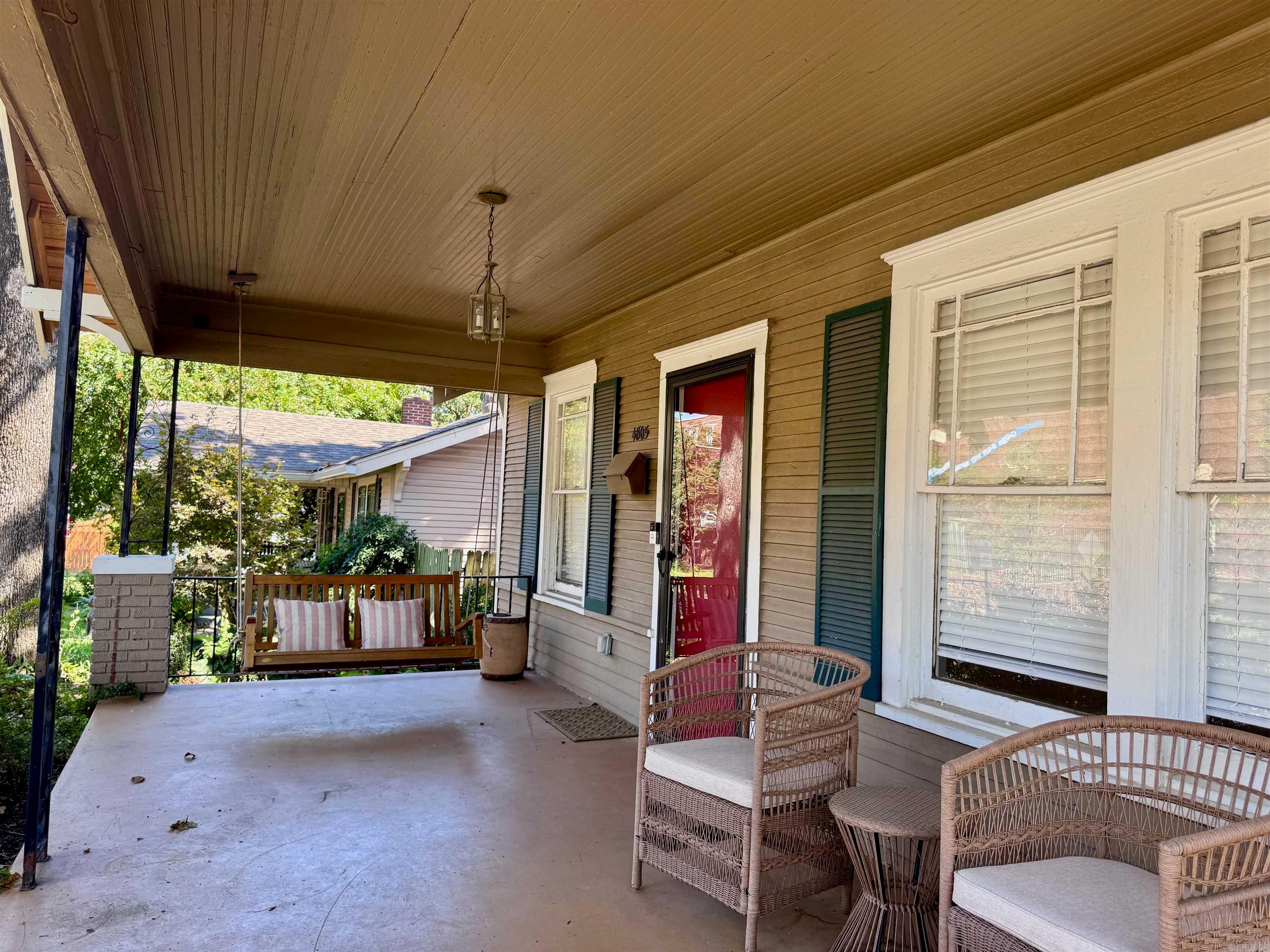 Home in Little Rock, AR 72205 — photo 2