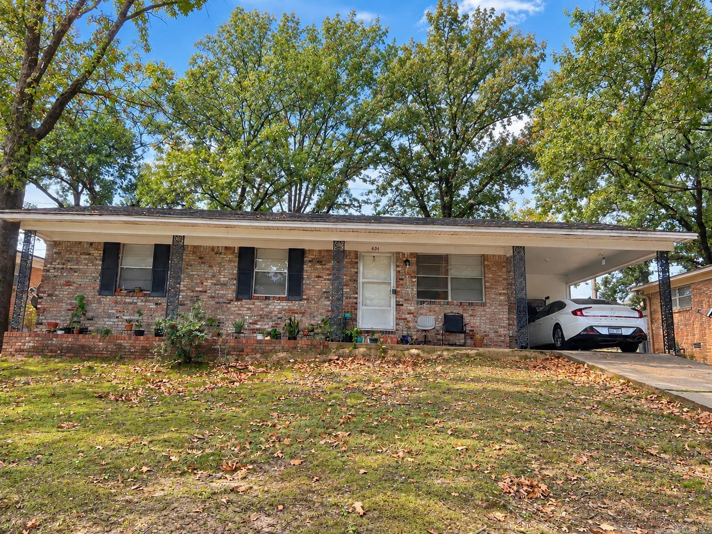 406 Malibu Drive — photo