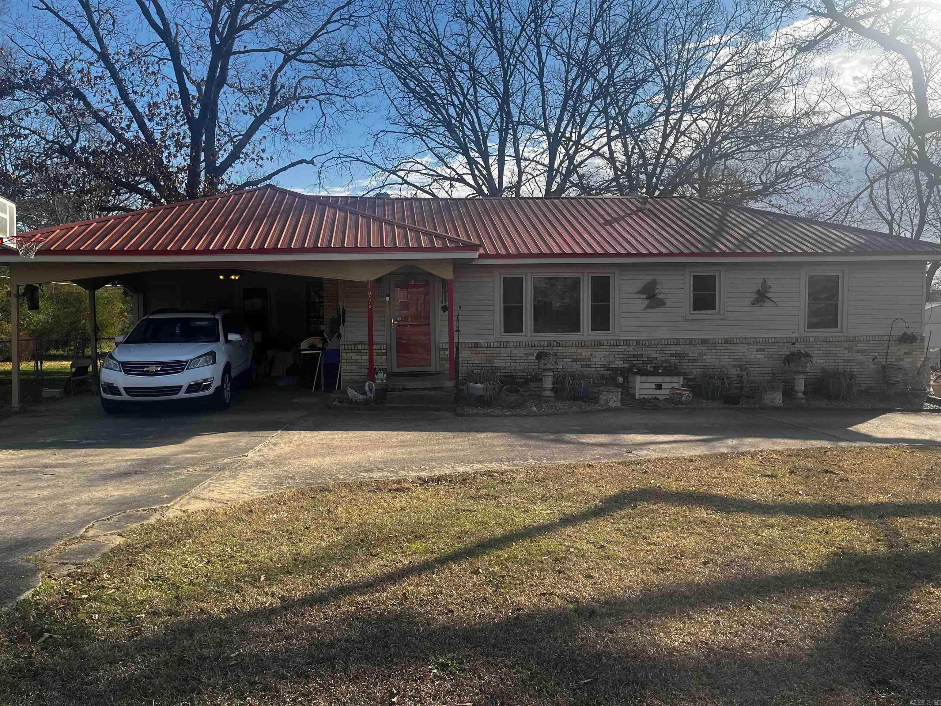 1606 Hatcher Road — photo