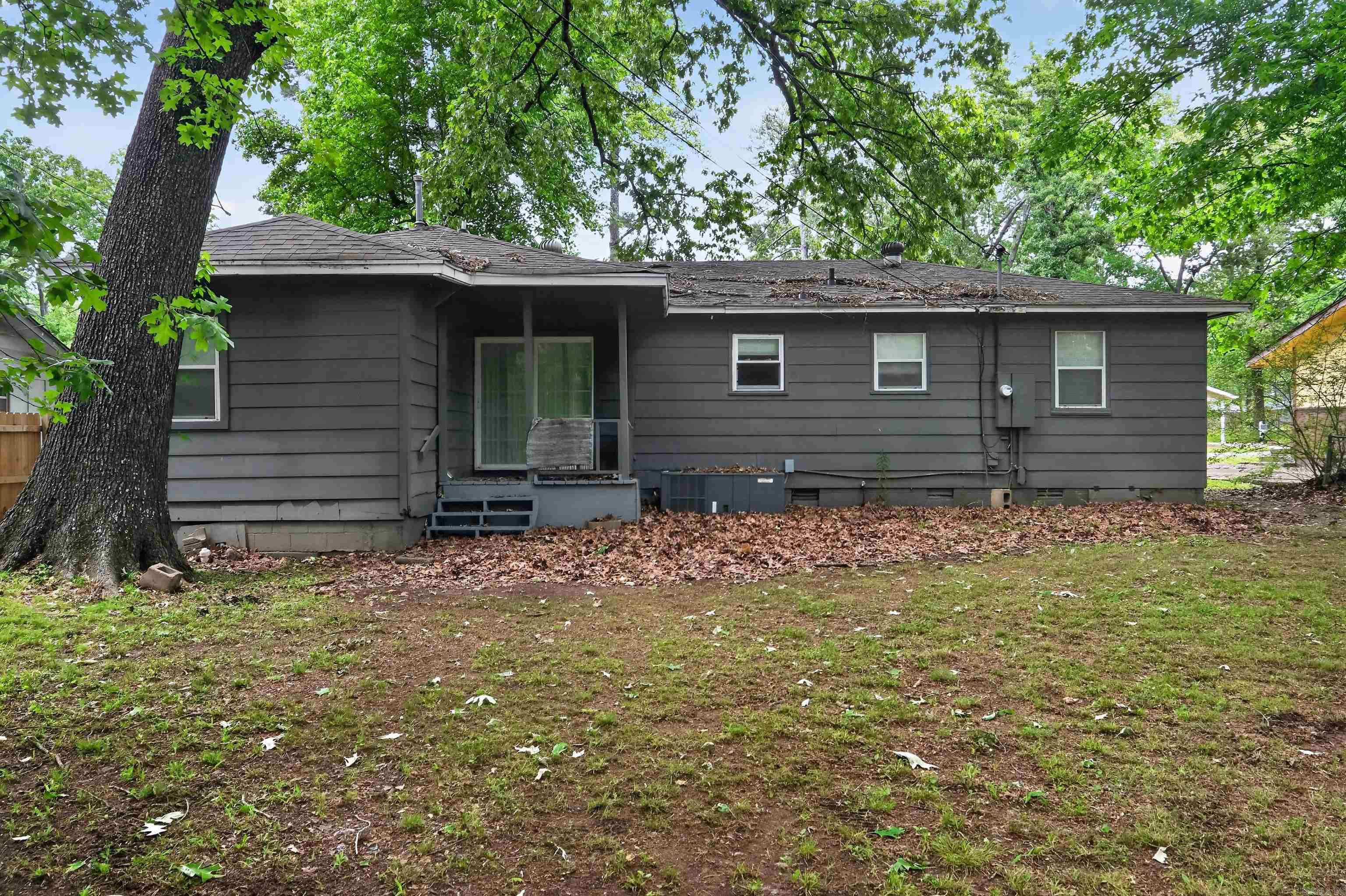 7719 Bradley Drive — photo