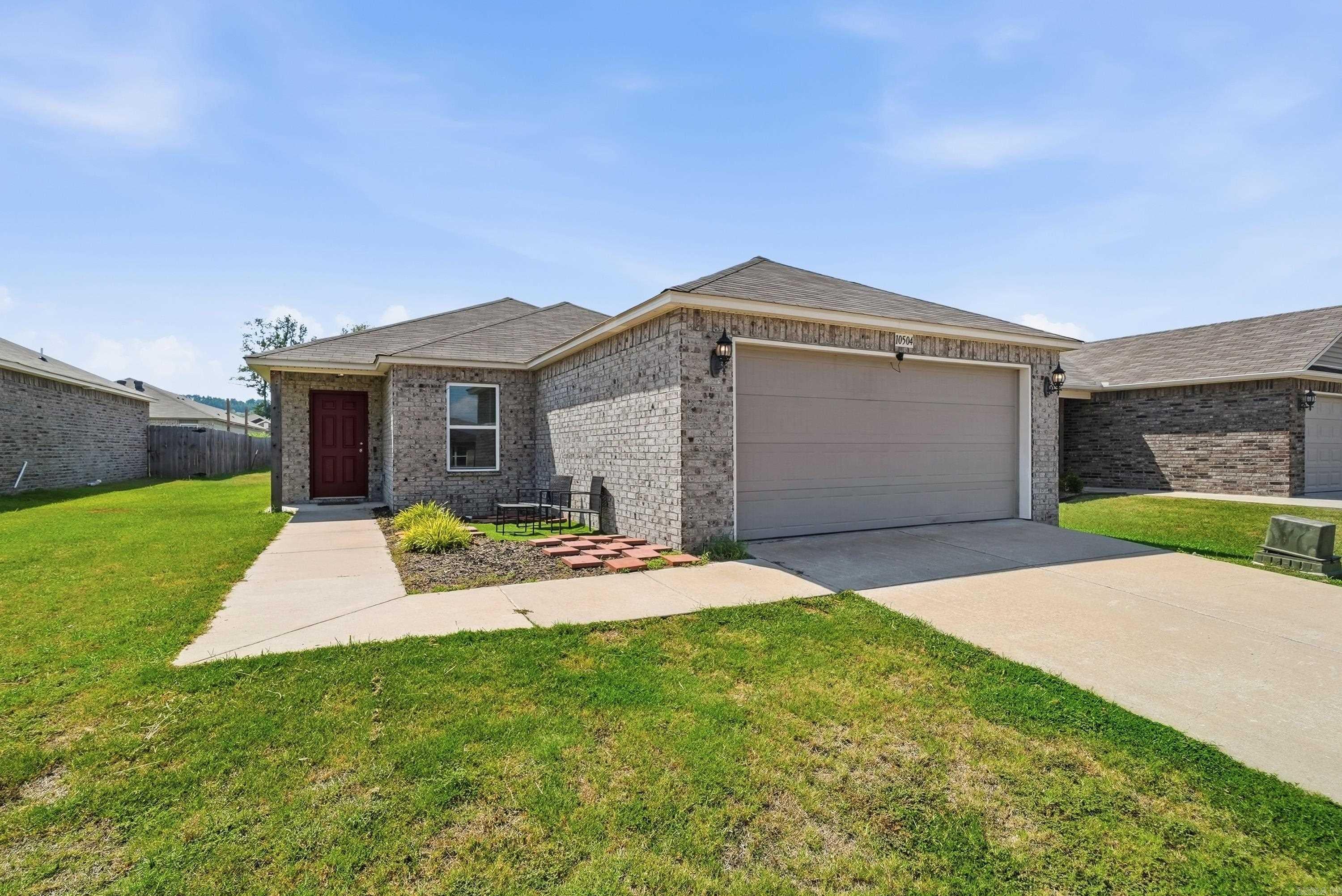 10504 Darla Lane — photo