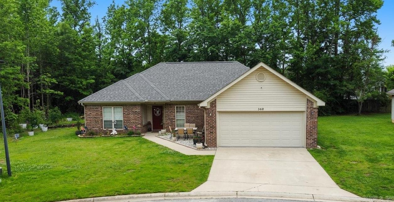 368 Meadow Creek Drive — photo