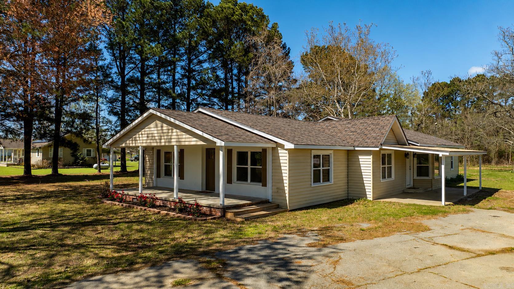 Home in Lonoke, AR 72086 — photo 2