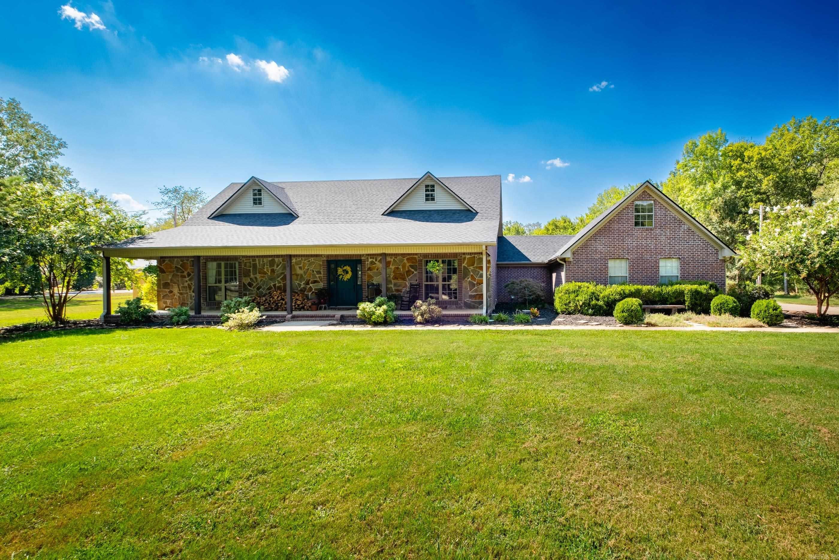 13 Western Hills Circle — photo