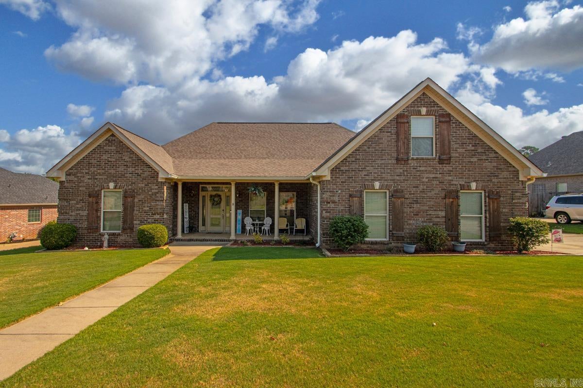 1308 Nature Way Dr — photo