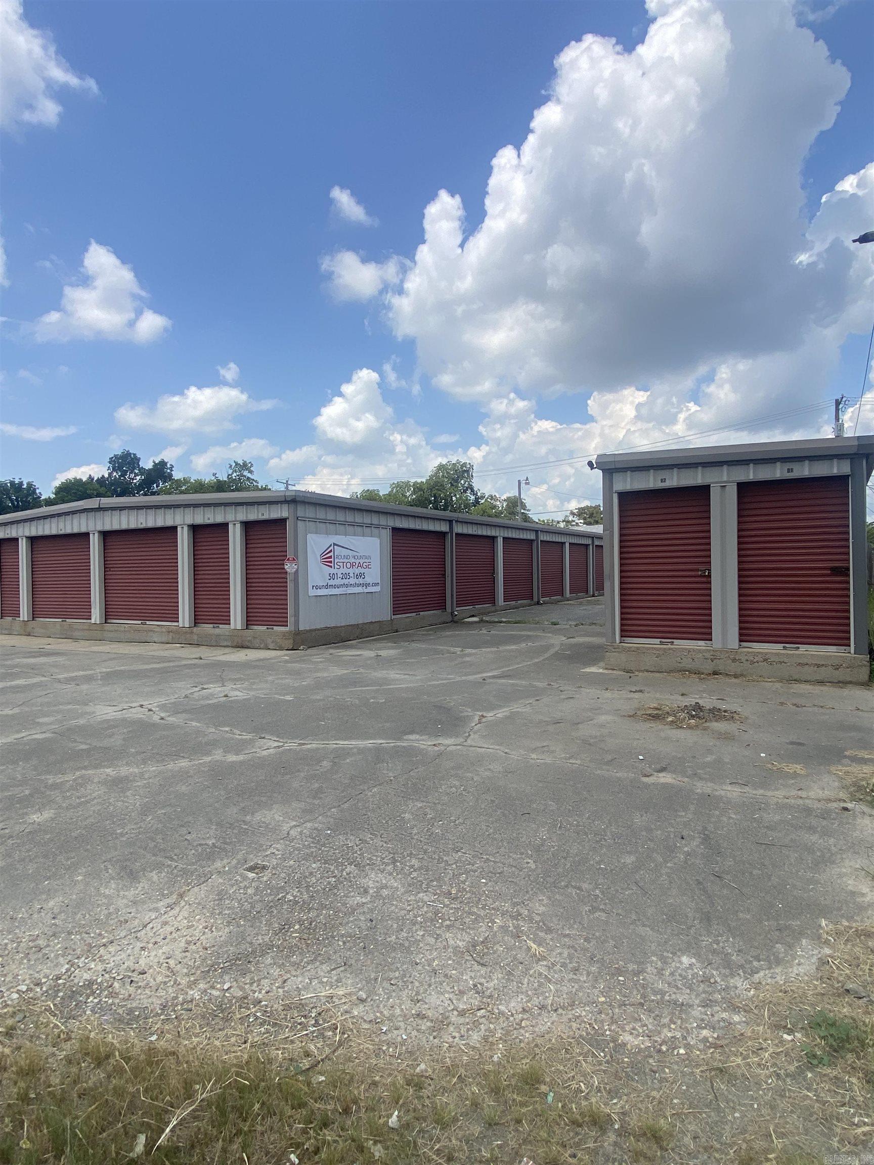 323 W Semmes Avenue — photo