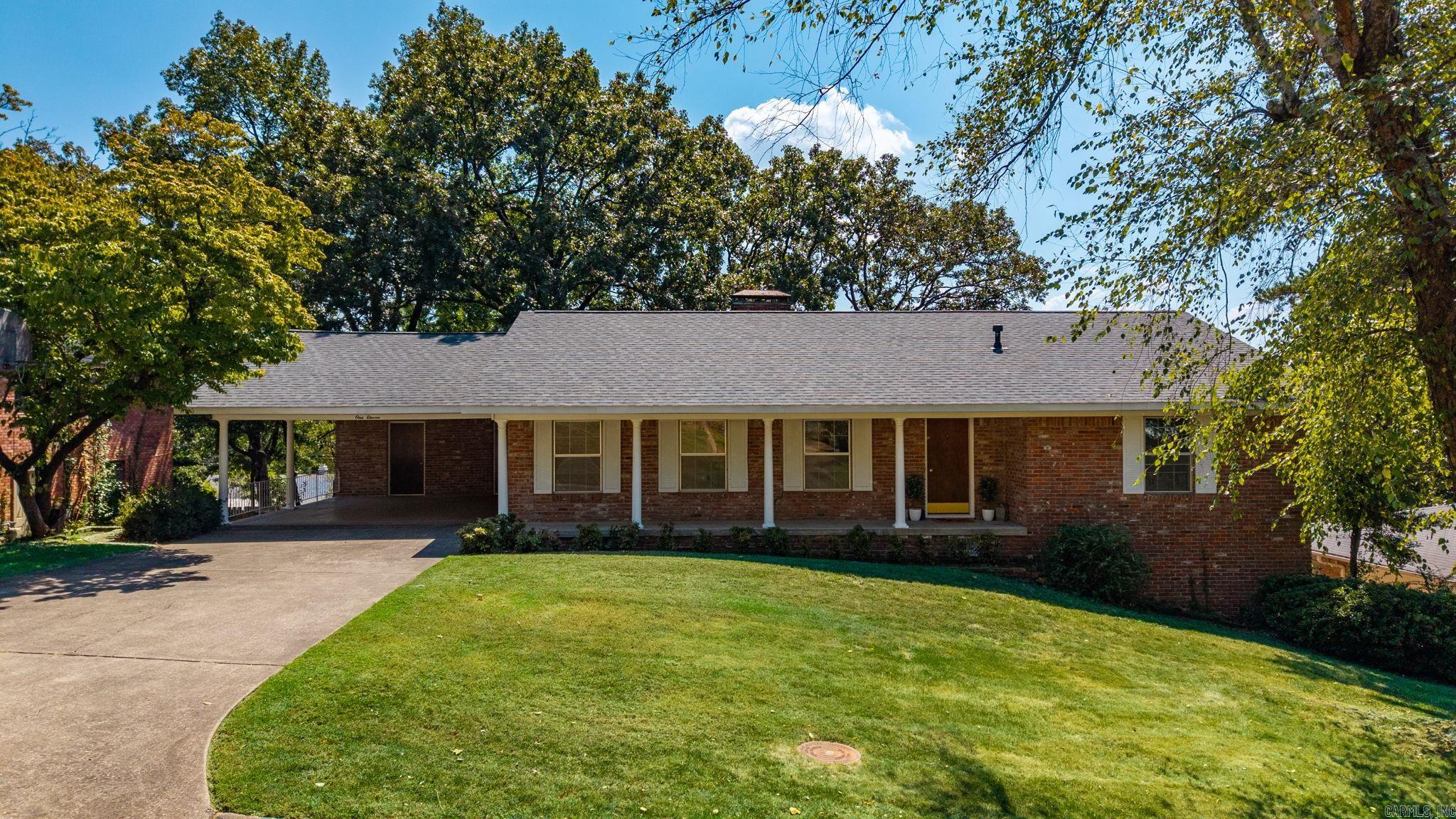 111 Shamrock Drive — photo