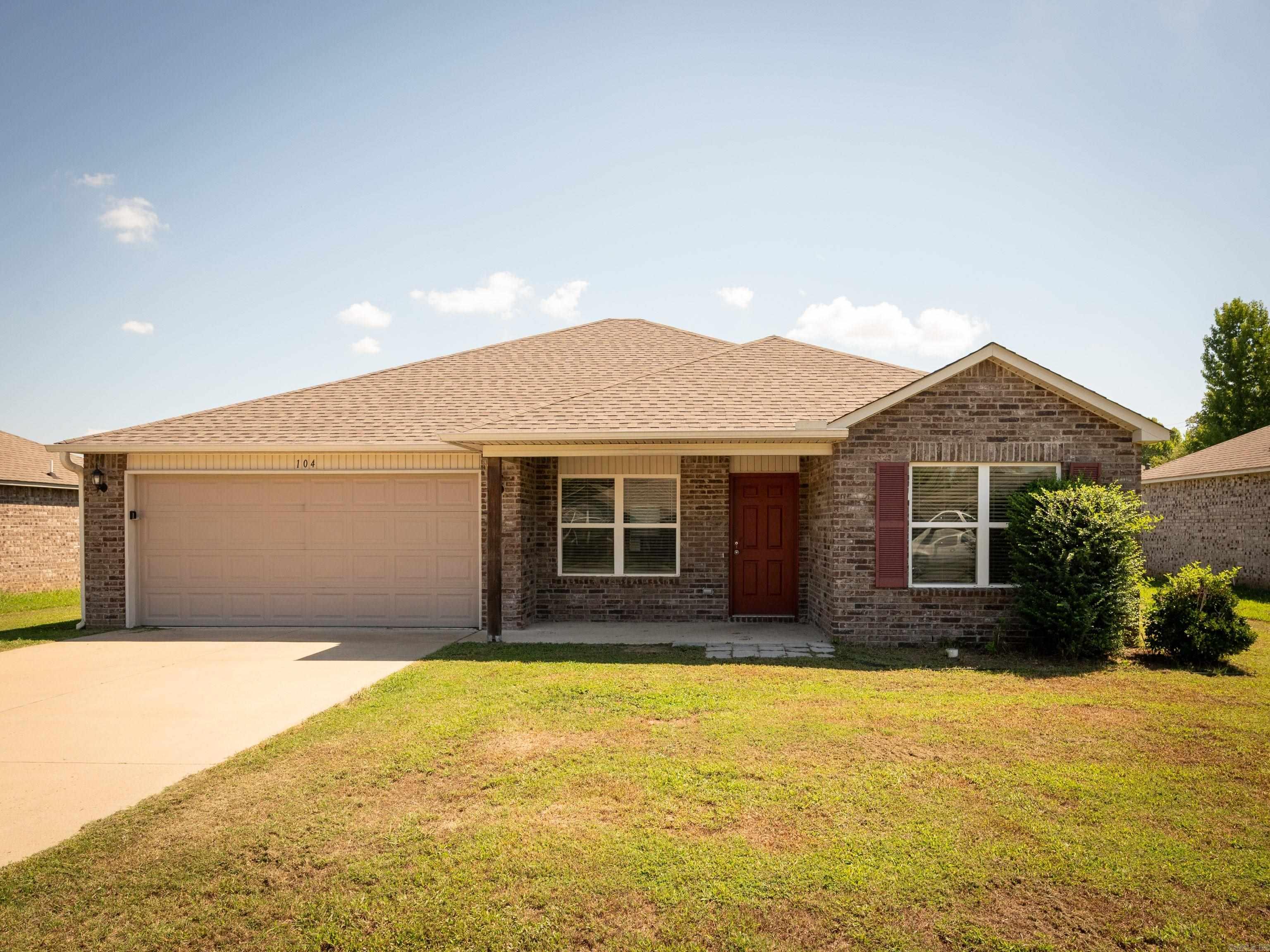 104 Westwood Drive — photo