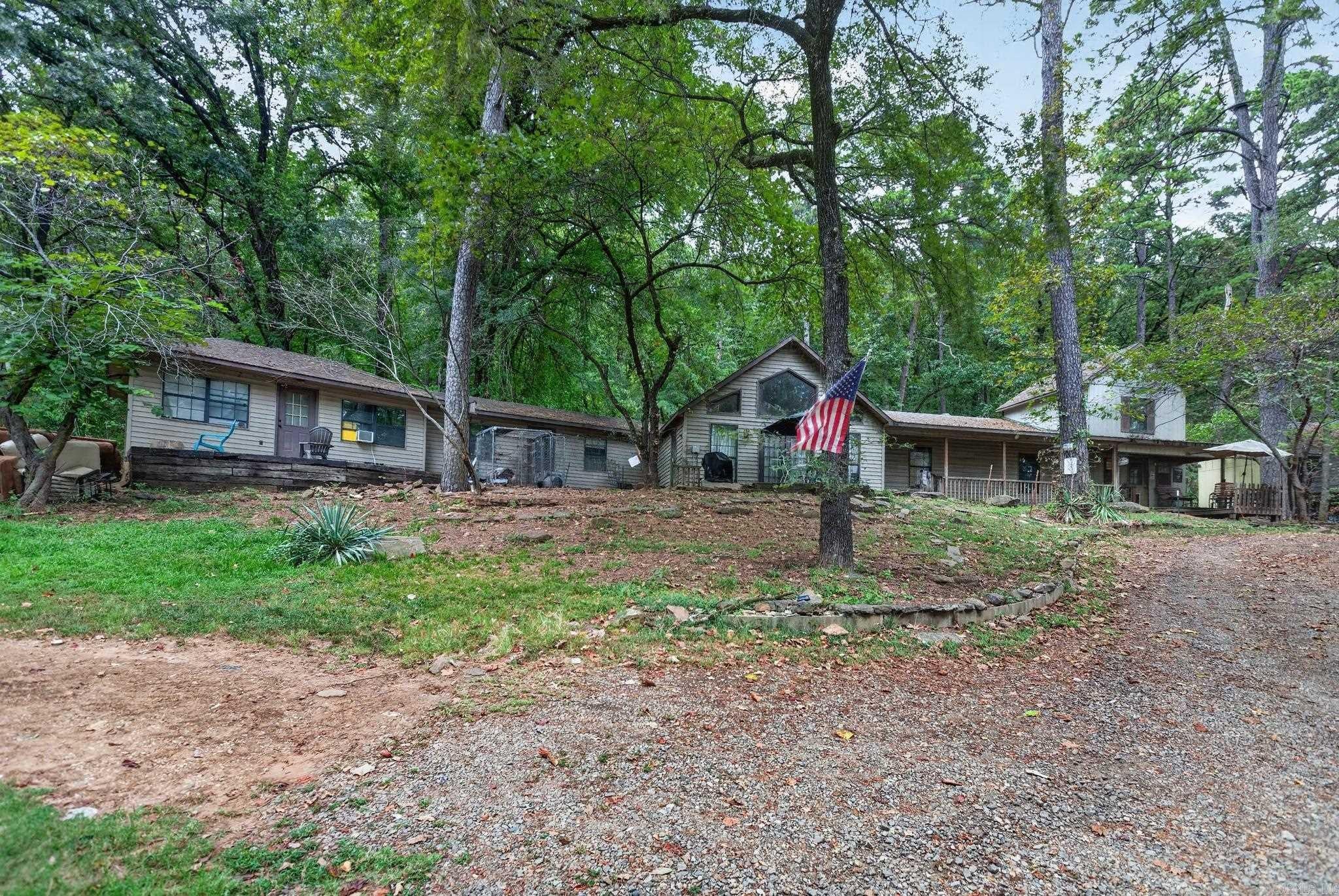 1867 County Road 3568 — photo