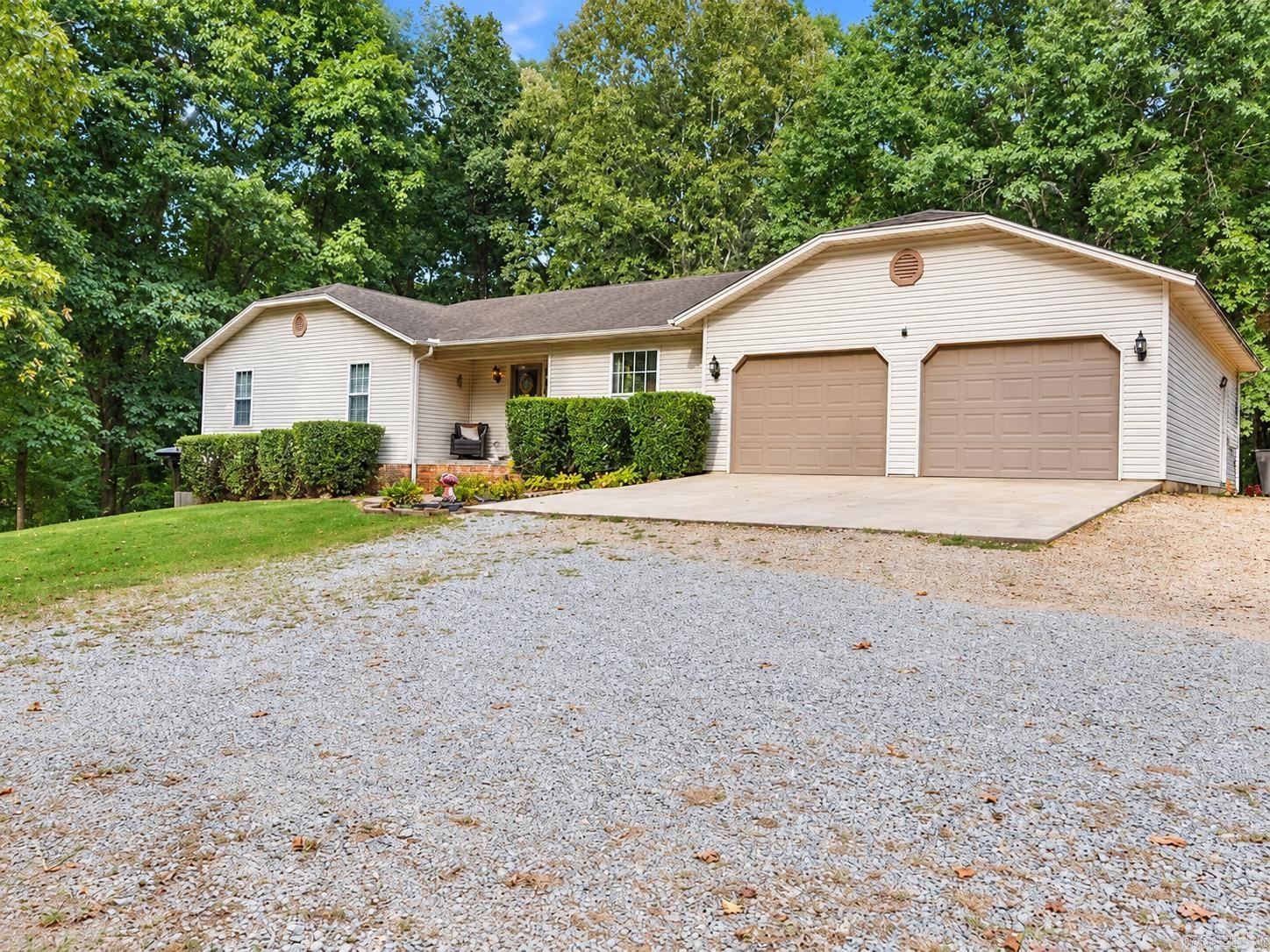 5703 Fairview Road — photo
