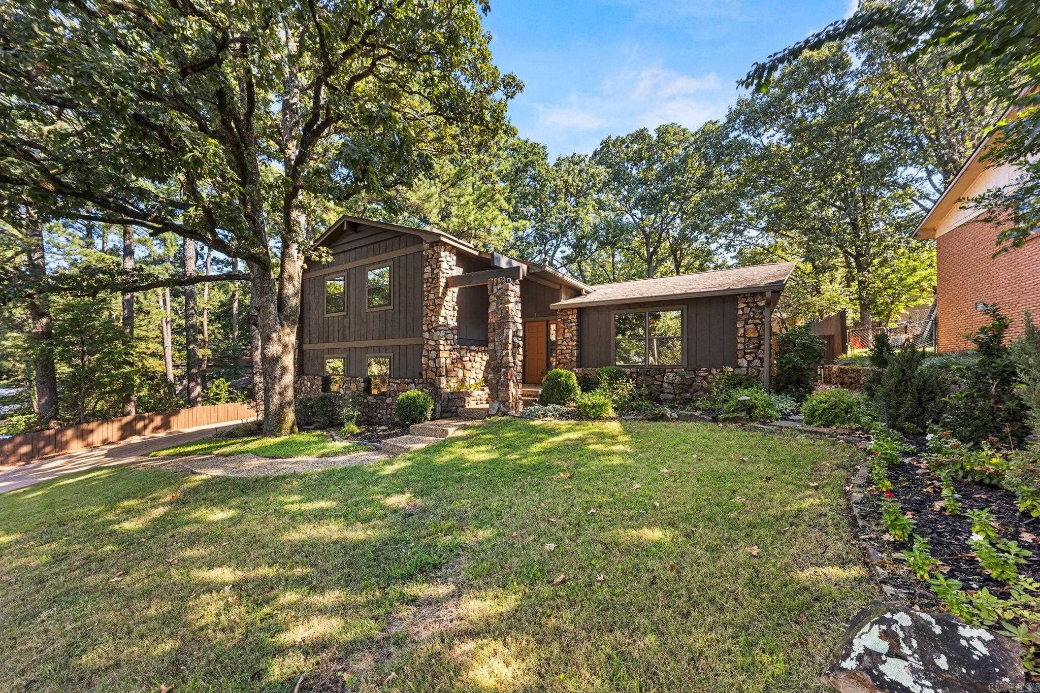 1315 Starfield Road — photo