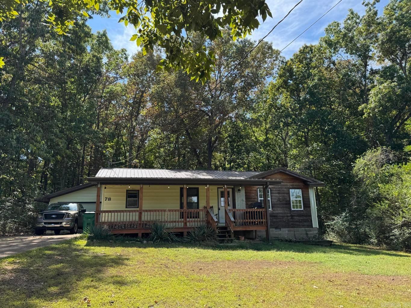 78 Wyandotte Drive — photo