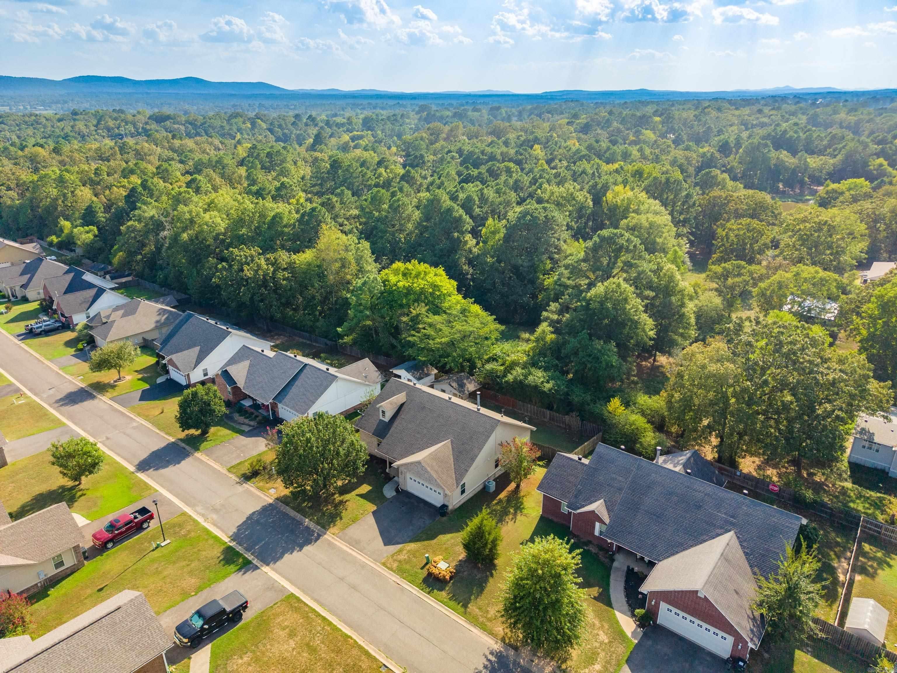 Home in Hot Springs, AR 71913 — photo 2