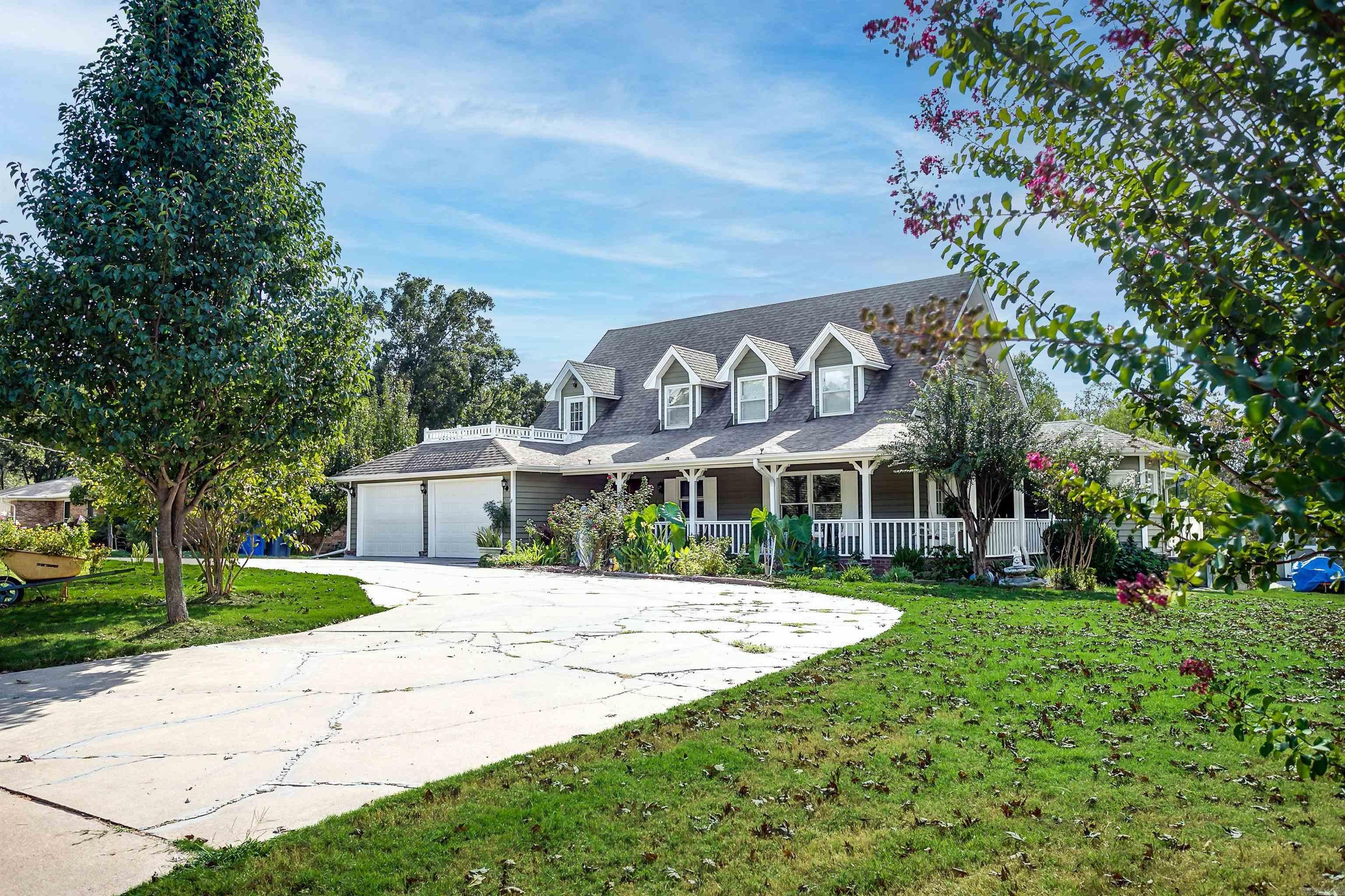 3010 Woodsprings Road — photo
