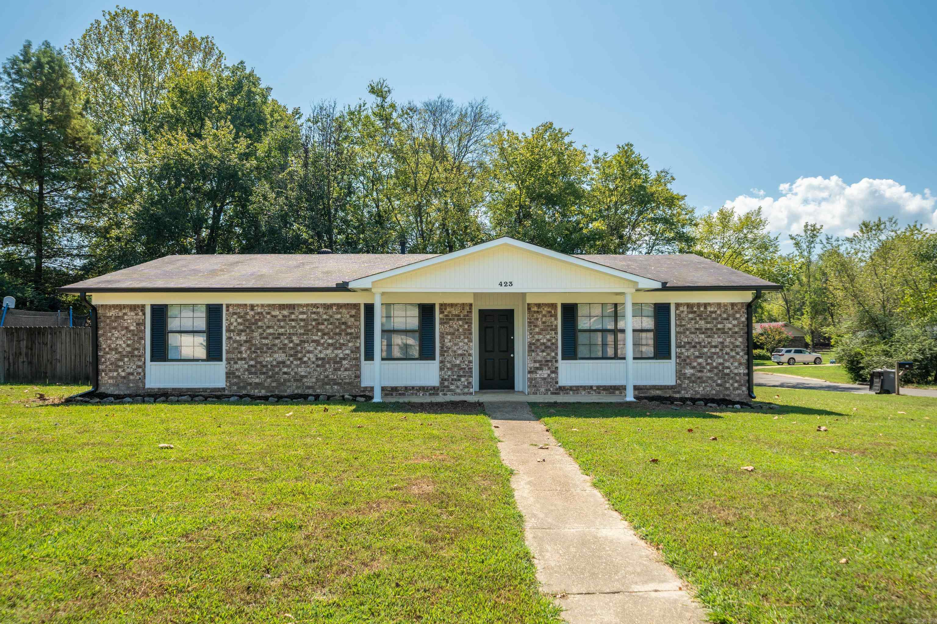 423 Pine Meadows Loop — photo