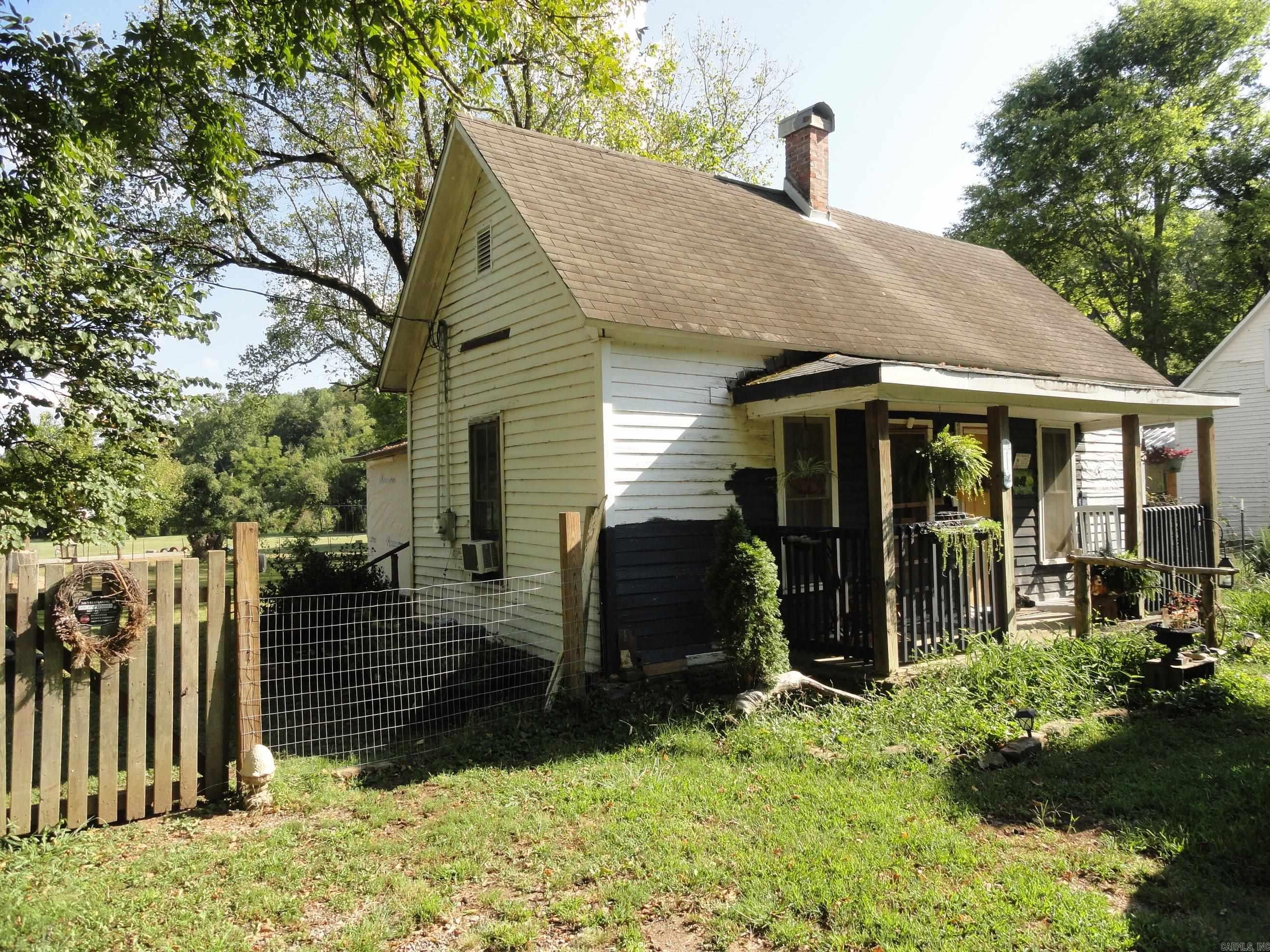 106 Limestone Street — photo