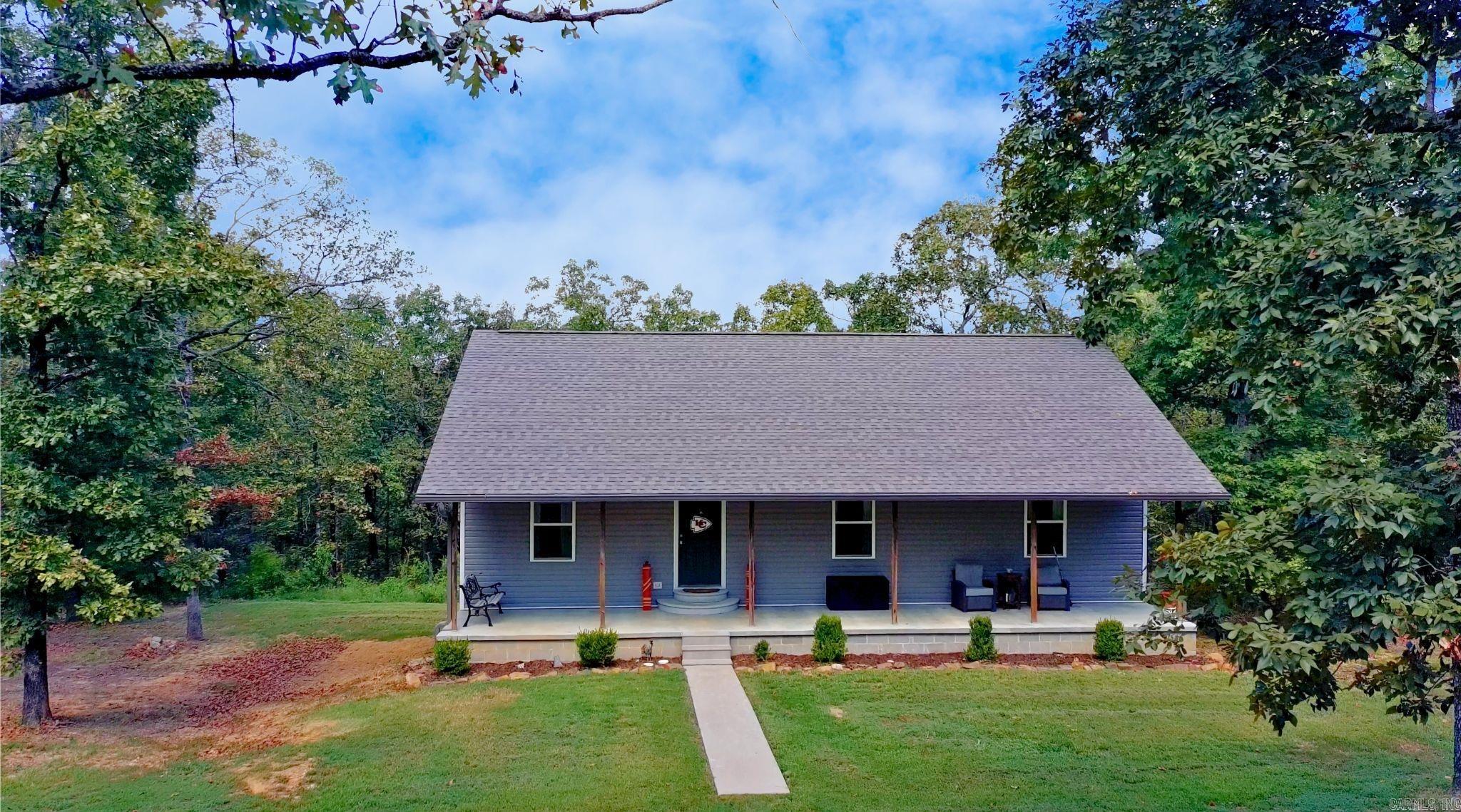 1421 E Justice Road — photo