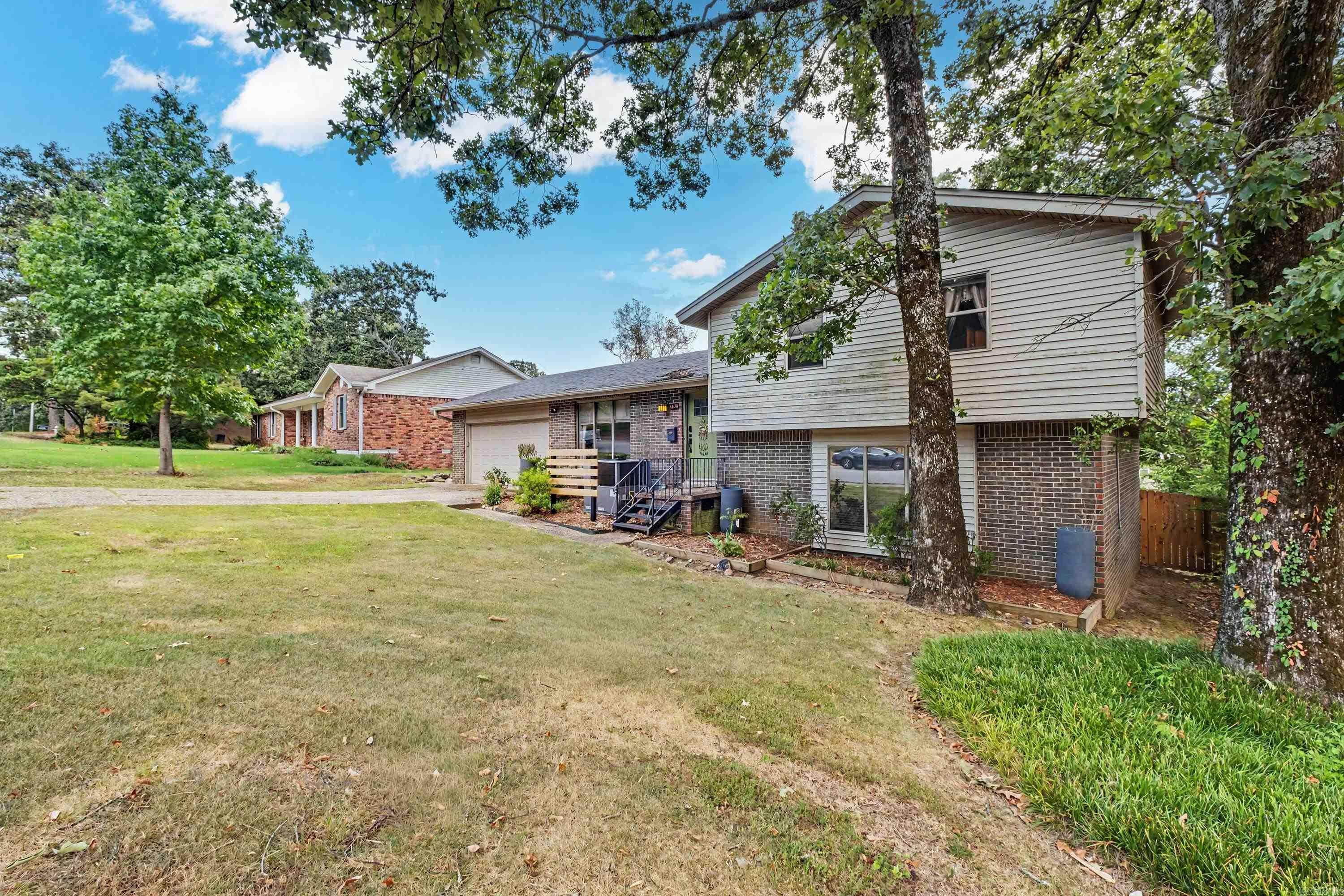 Home in North Little Rock, AR 72116 — photo 2