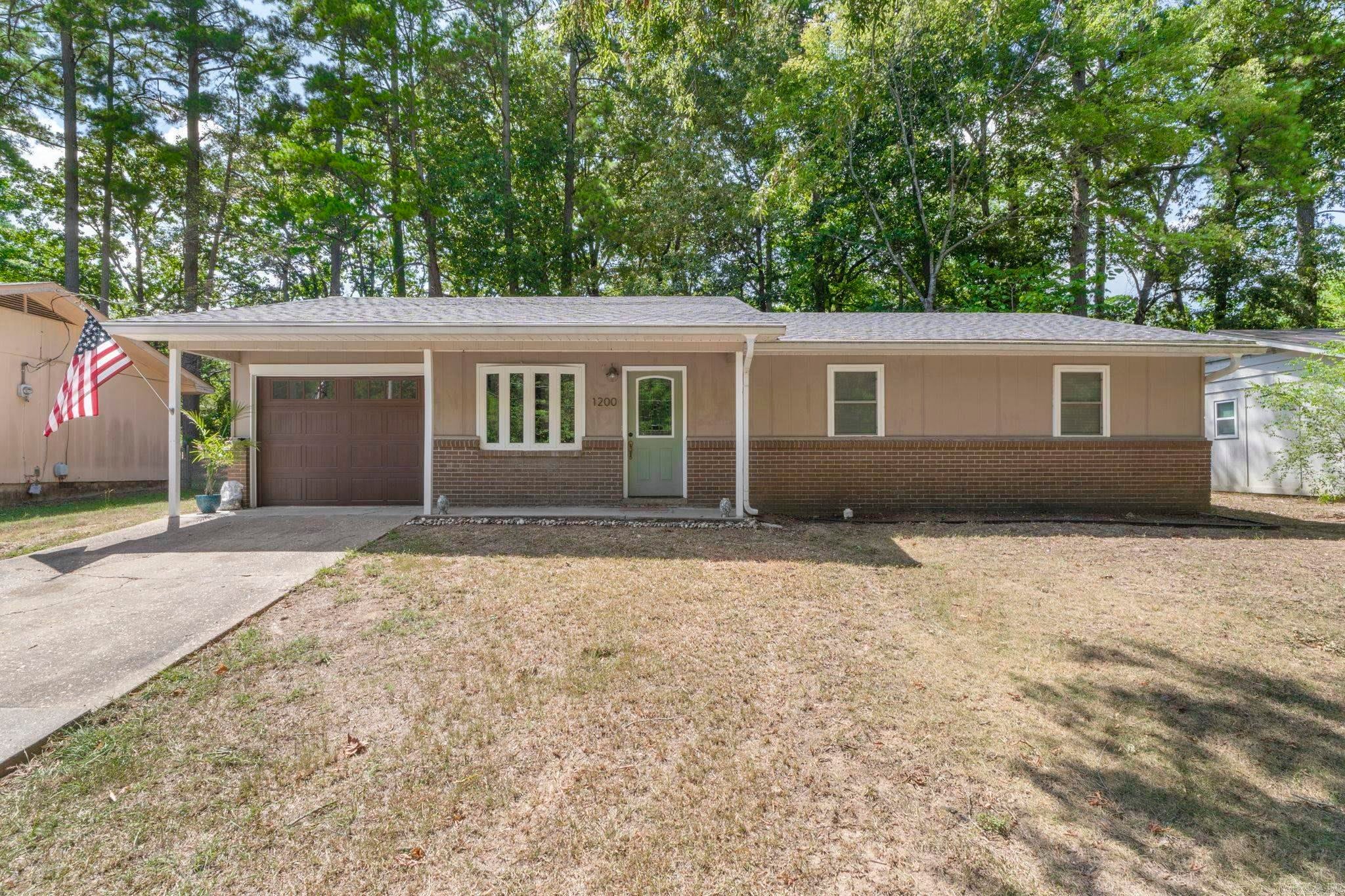 1200 Chris Drive — photo