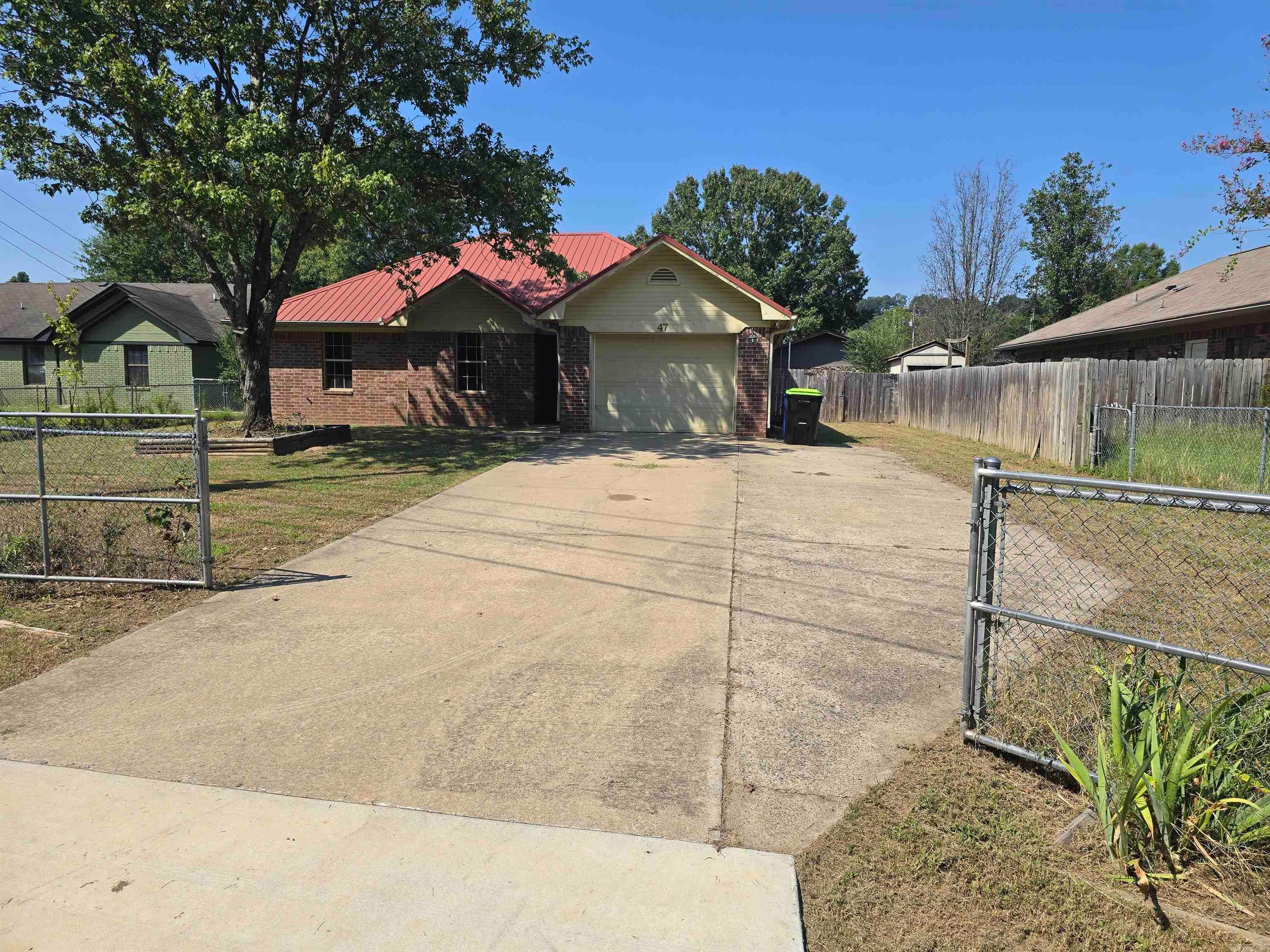 47 Garrett Rd. — photo