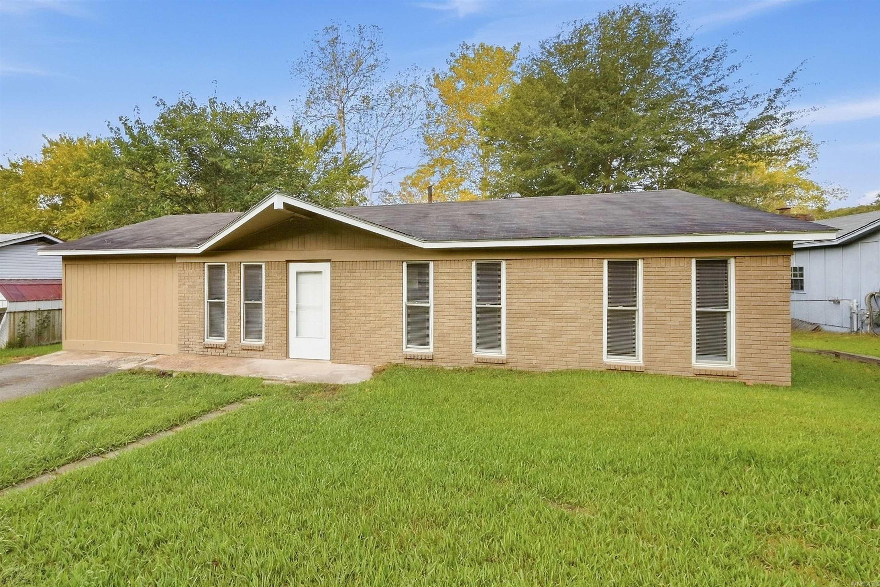 21 Compass Point Street — photo