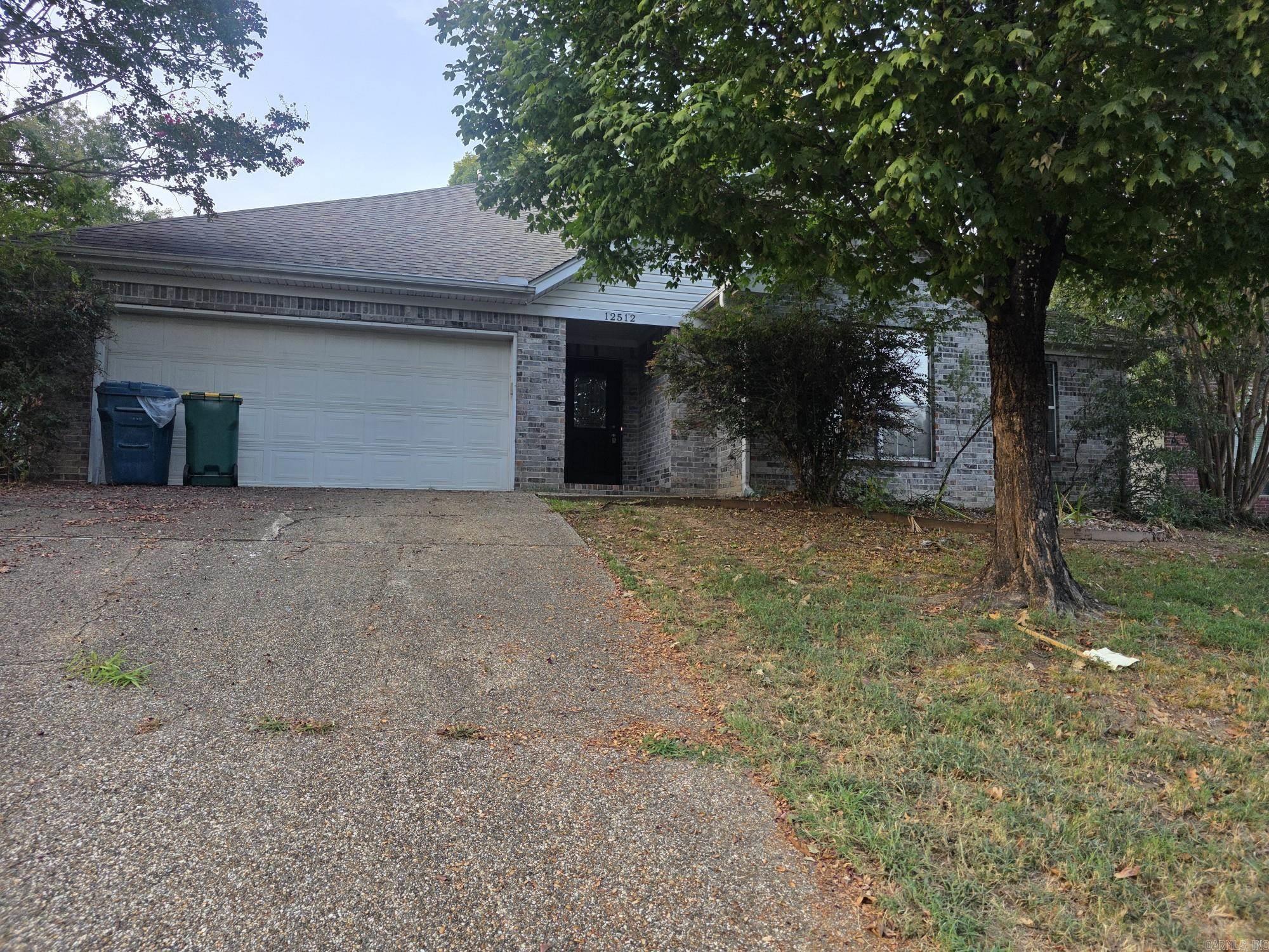 12512 Woodbury Drive — photo
