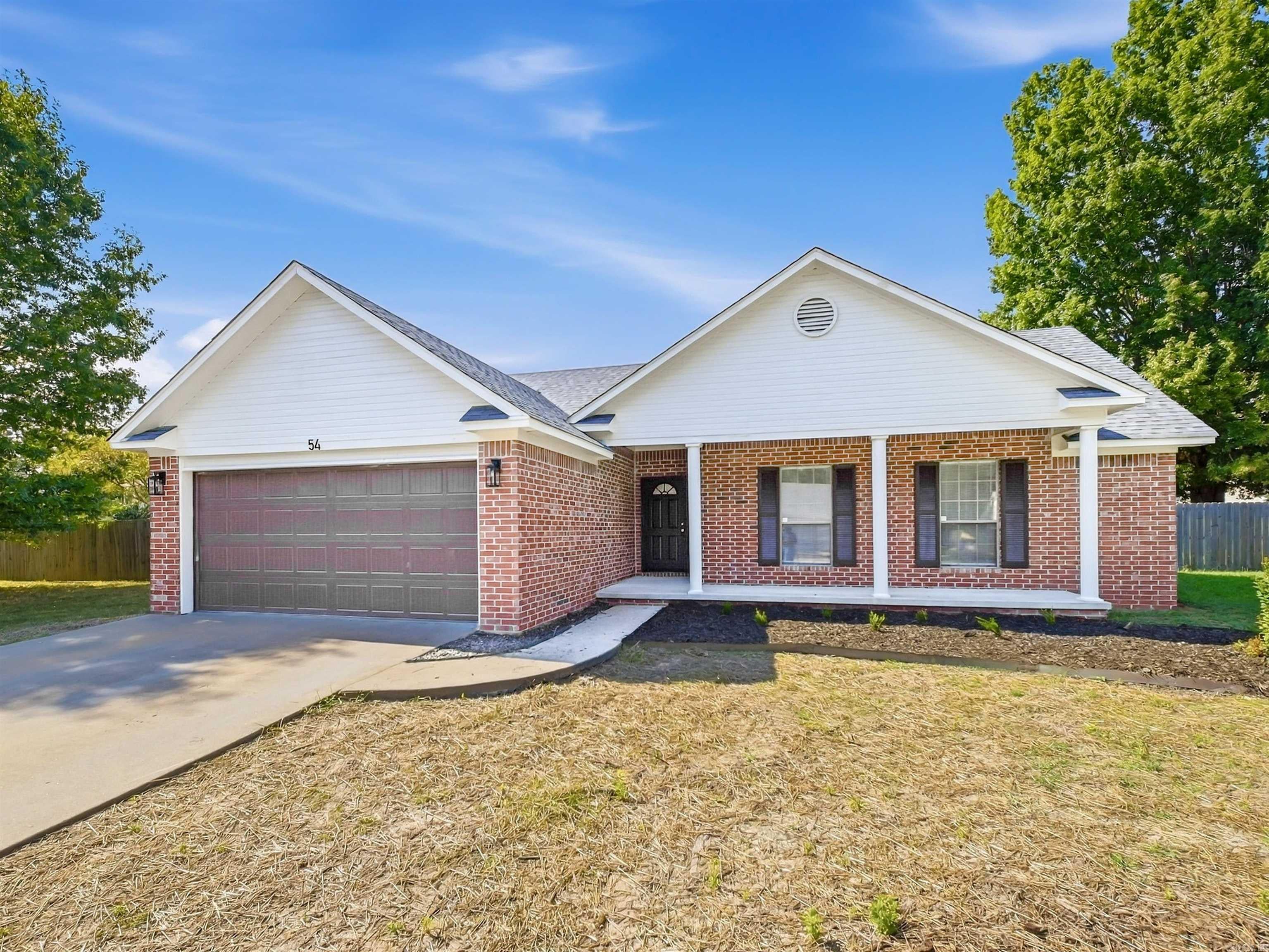 54 Fieldcrest Circle — photo