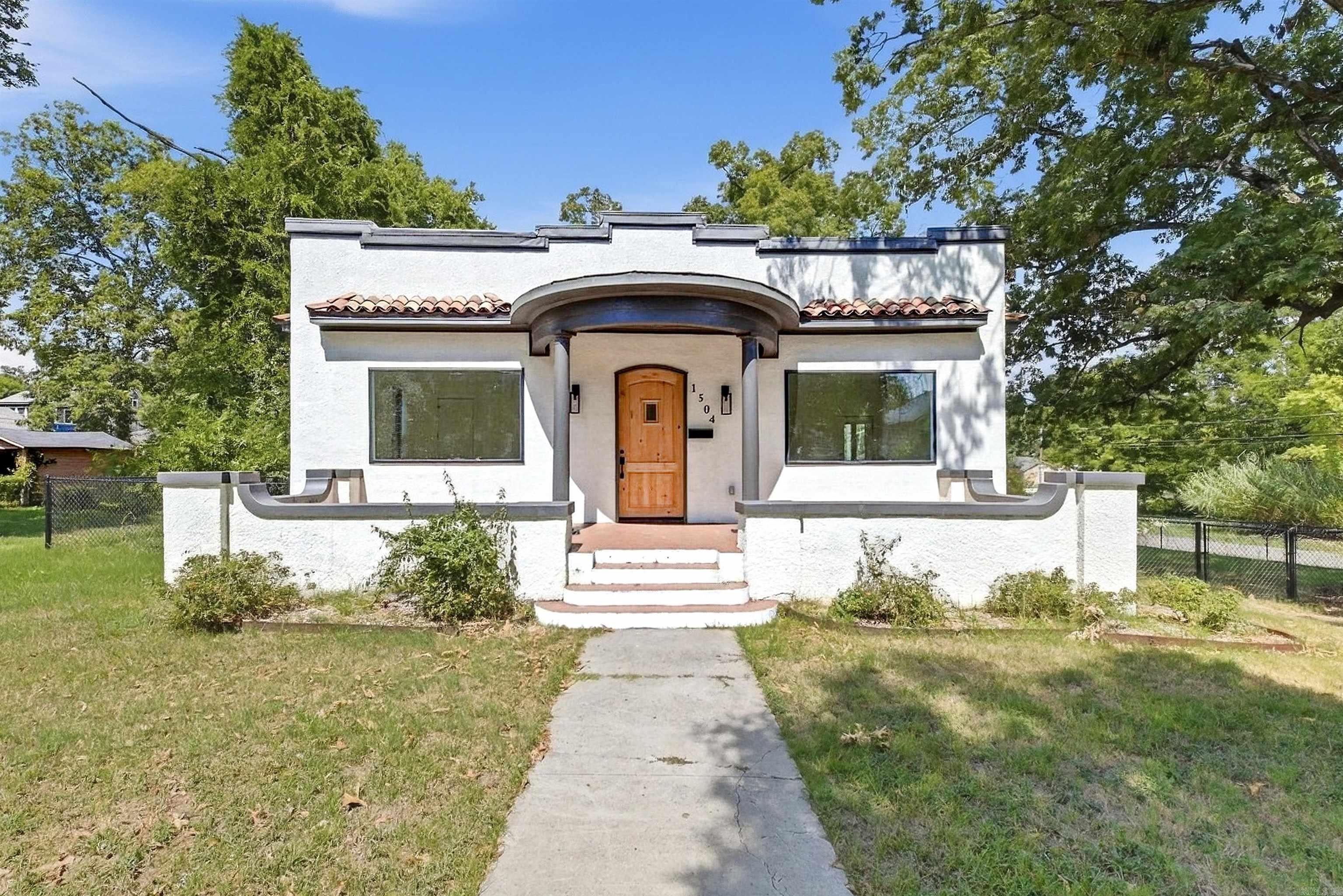 1504 W 22nd Street — photo