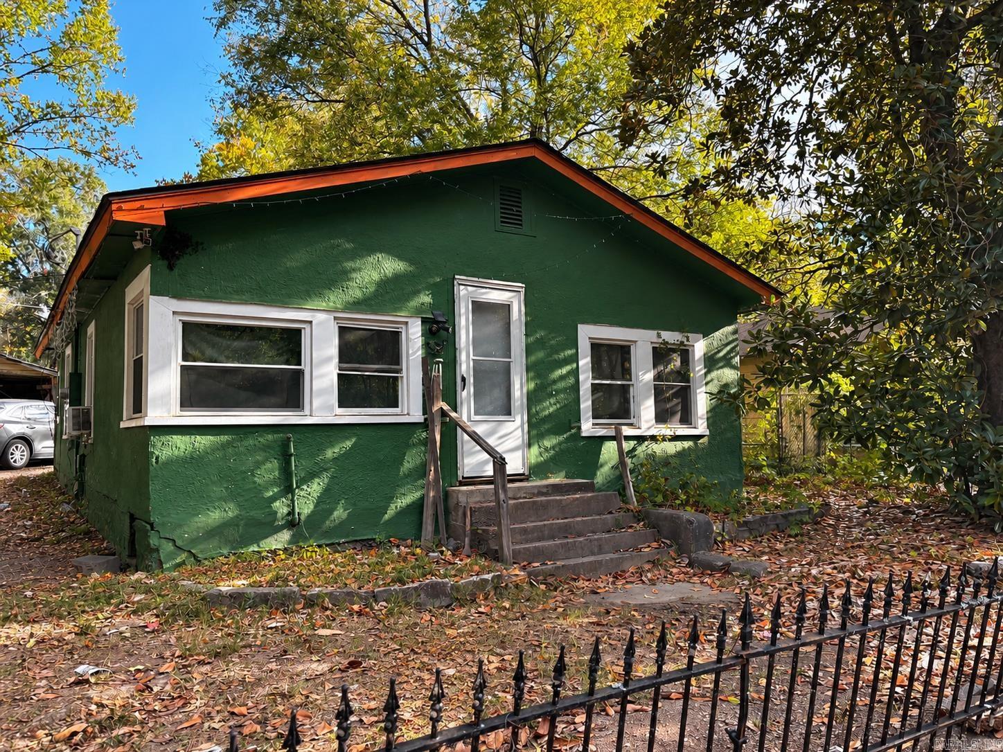 209 Detroit Street — photo