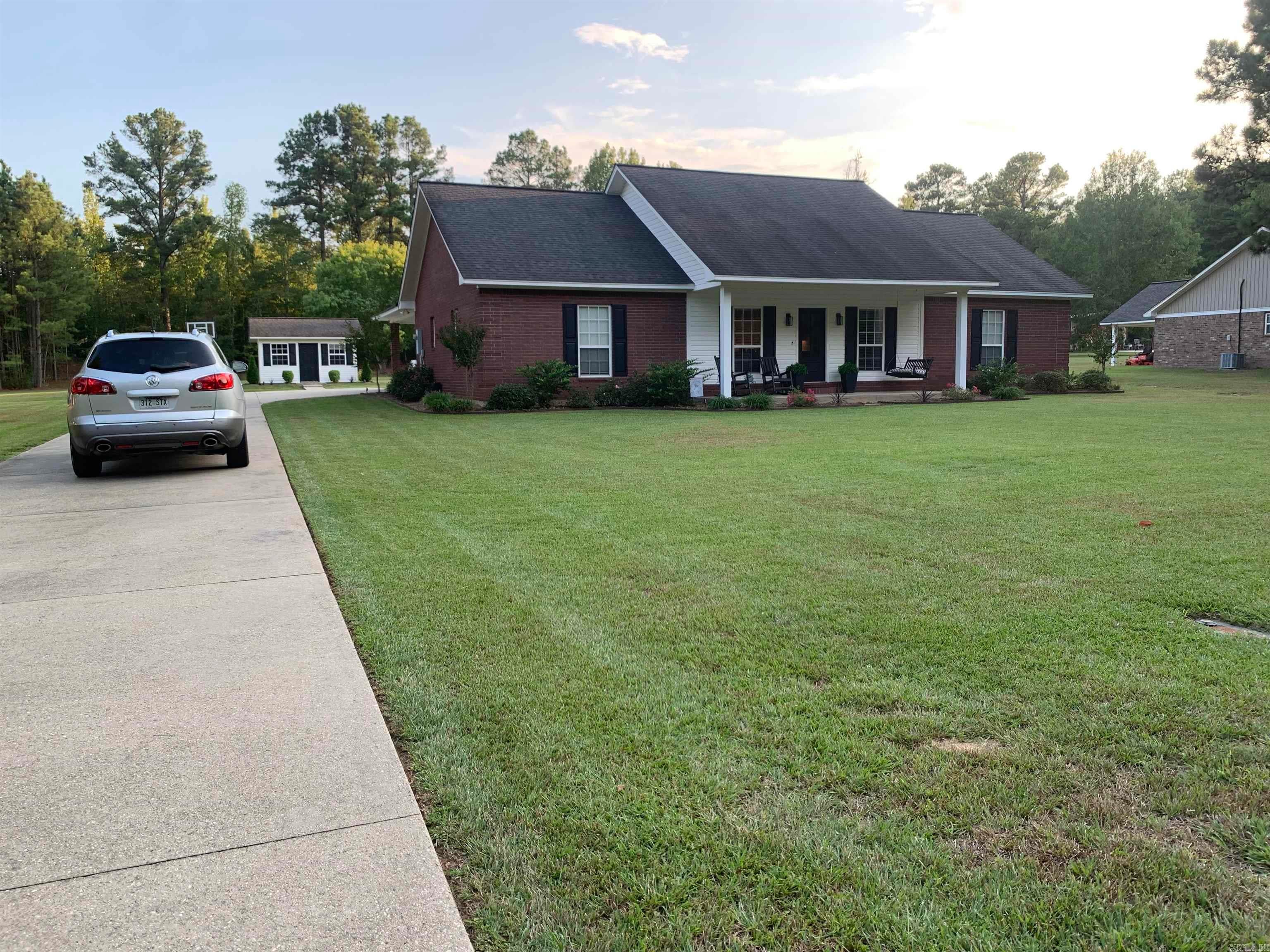 Home in Monticello, AR 71655 — photo 2