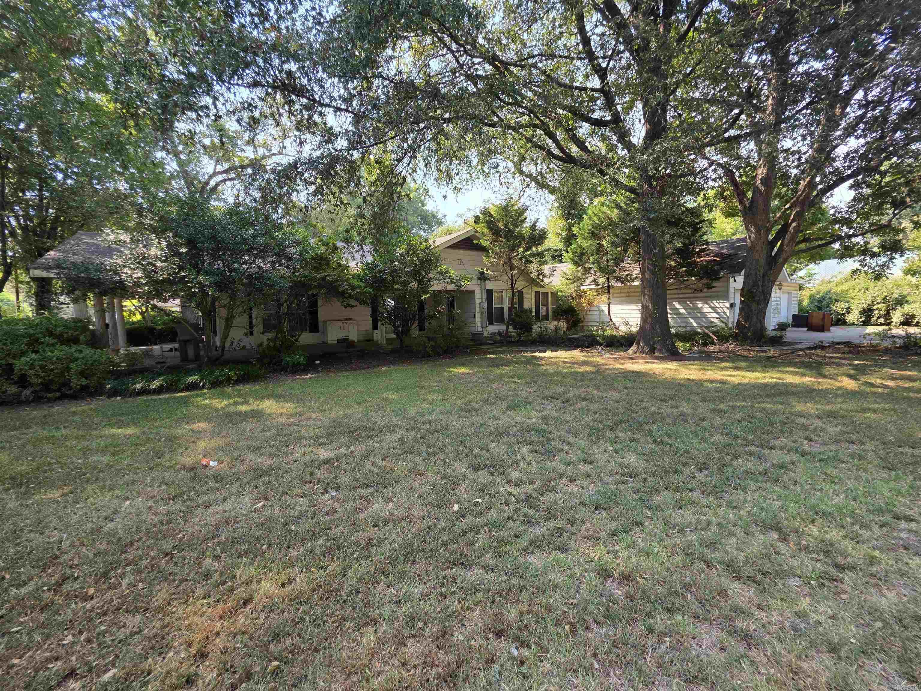 321 E Purdon Street — photo