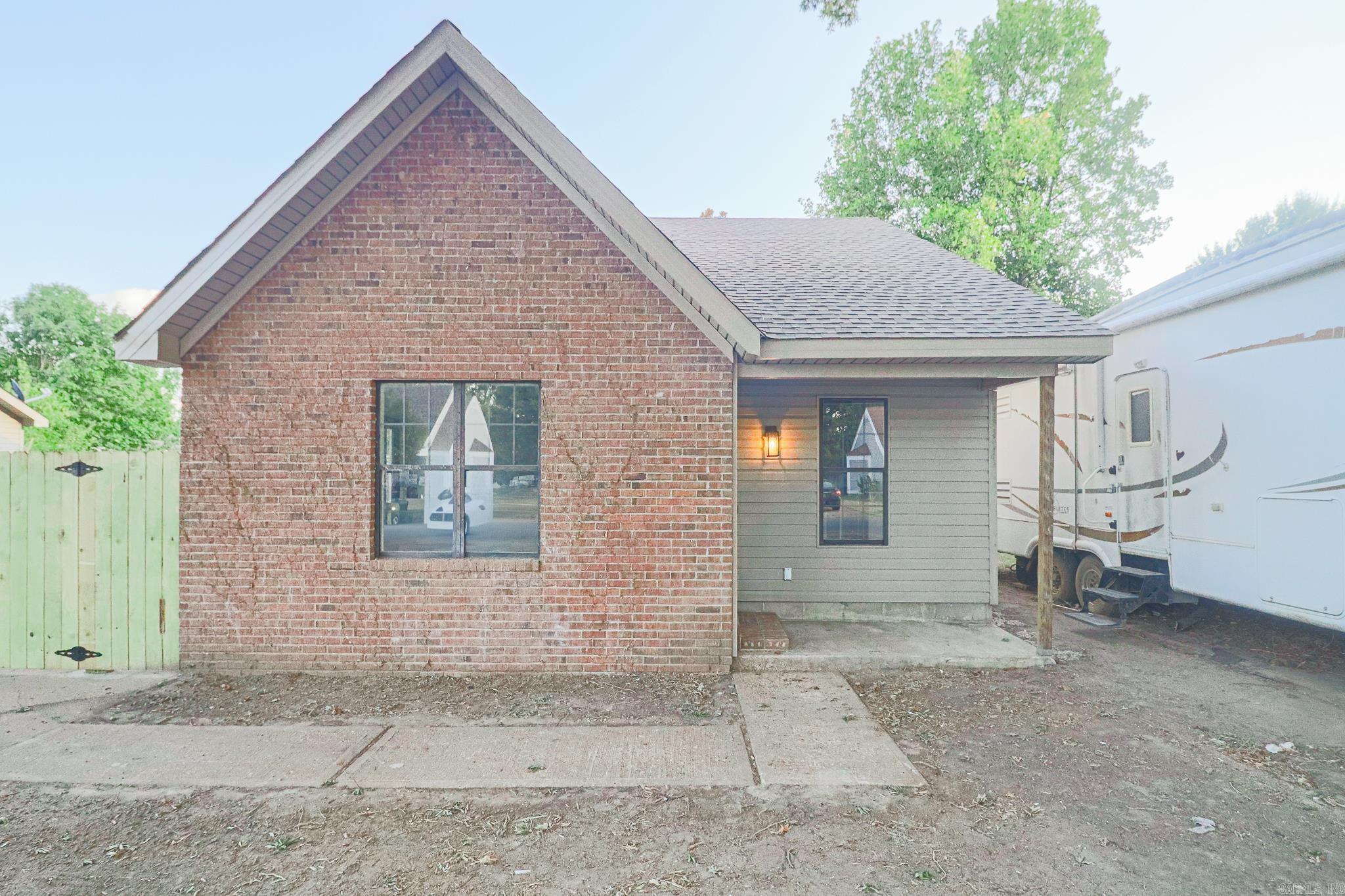 124 Jennifer — photo