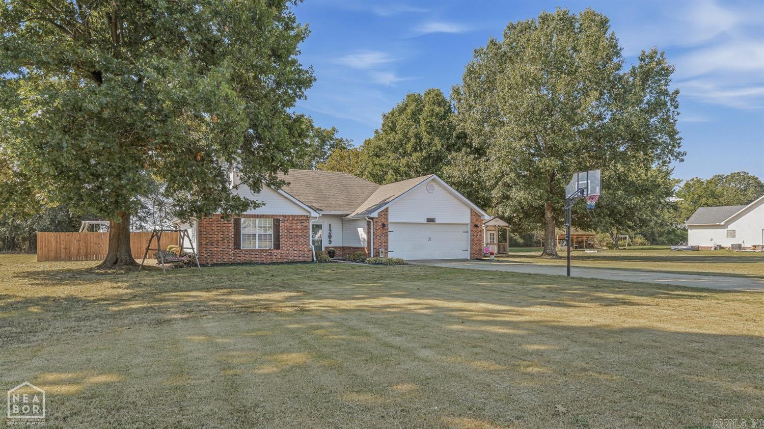 1209 Hidden Valley Drive — photo