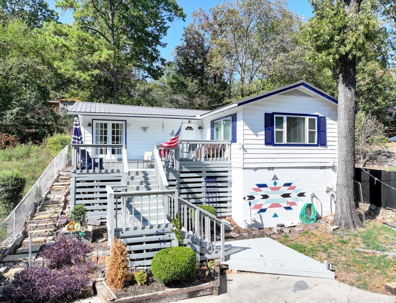 1706 Thornton Ferry Road — photo