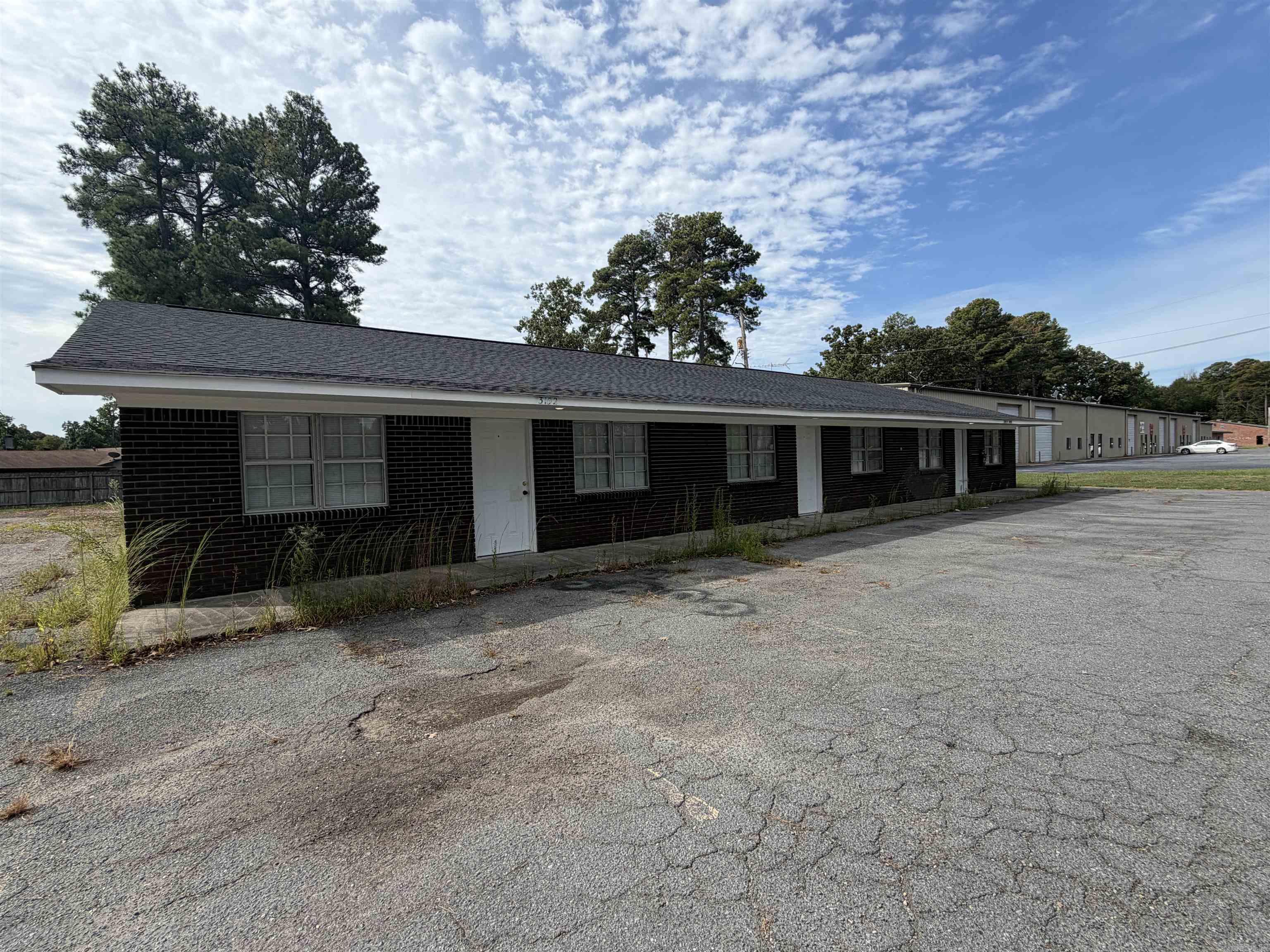 3102 W 34th, Pine Bluff, AR 71603 — photo 2