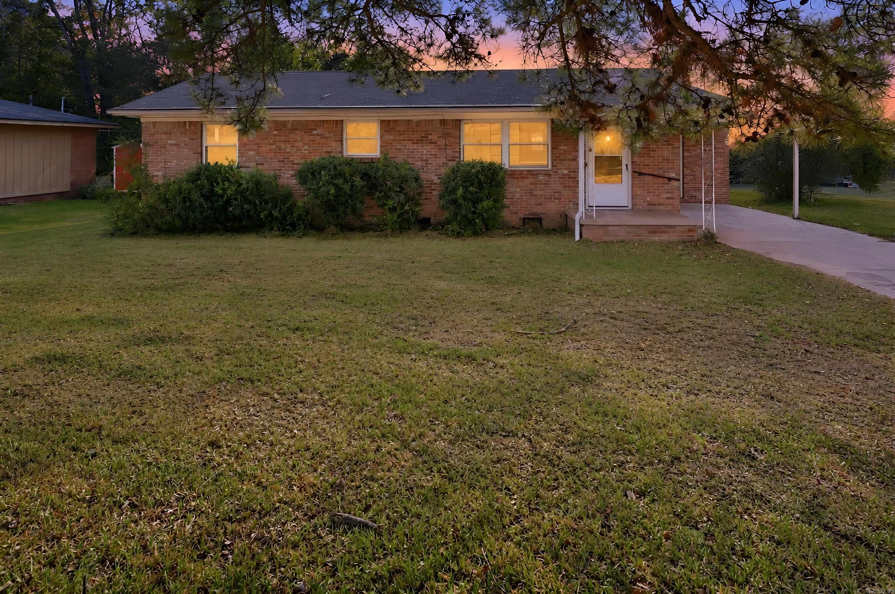 6217 Shady Brook Drive — photo