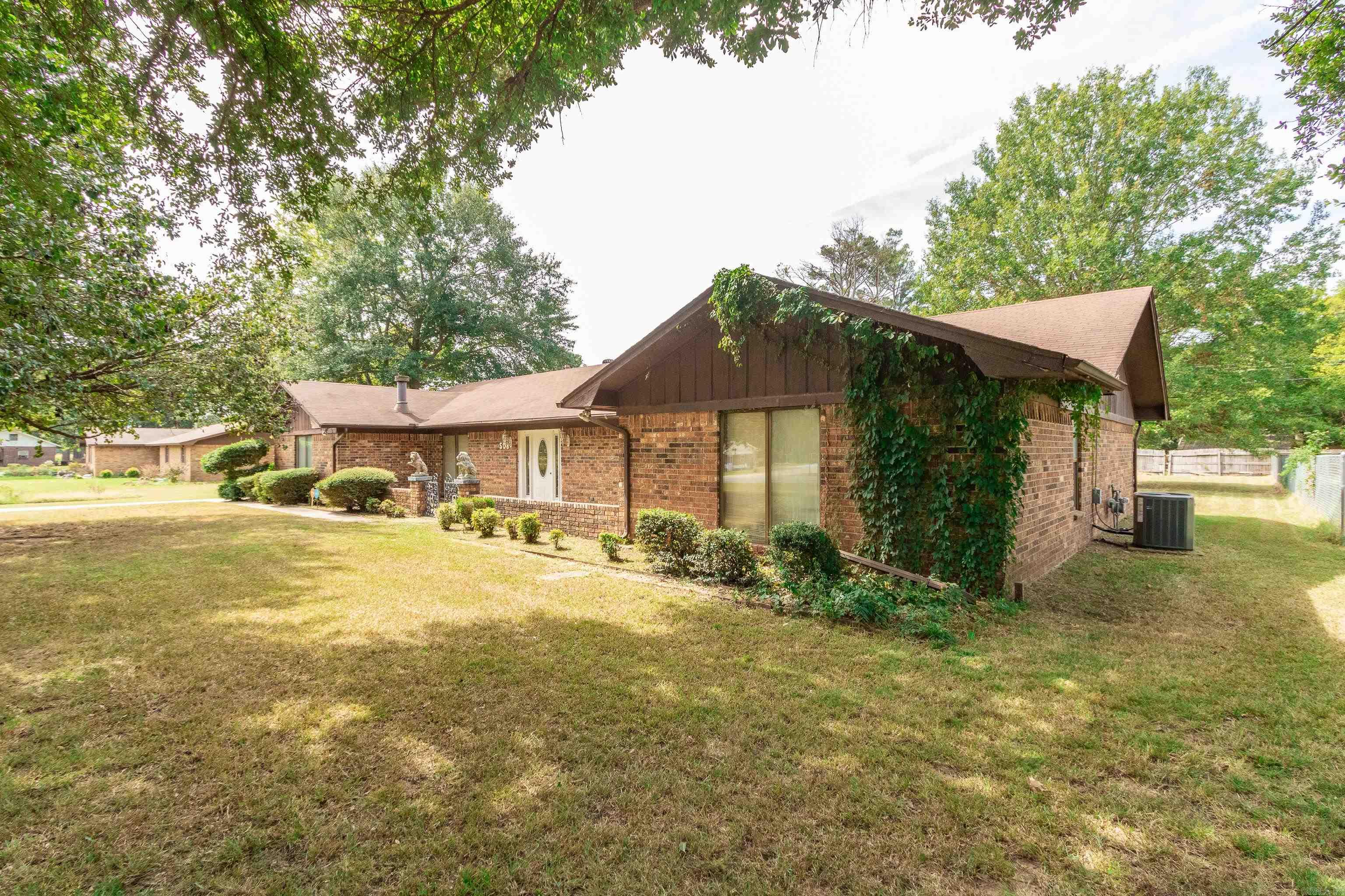 508 Springhill Drive, Pine Bluff, AR 71601 — photo 3
