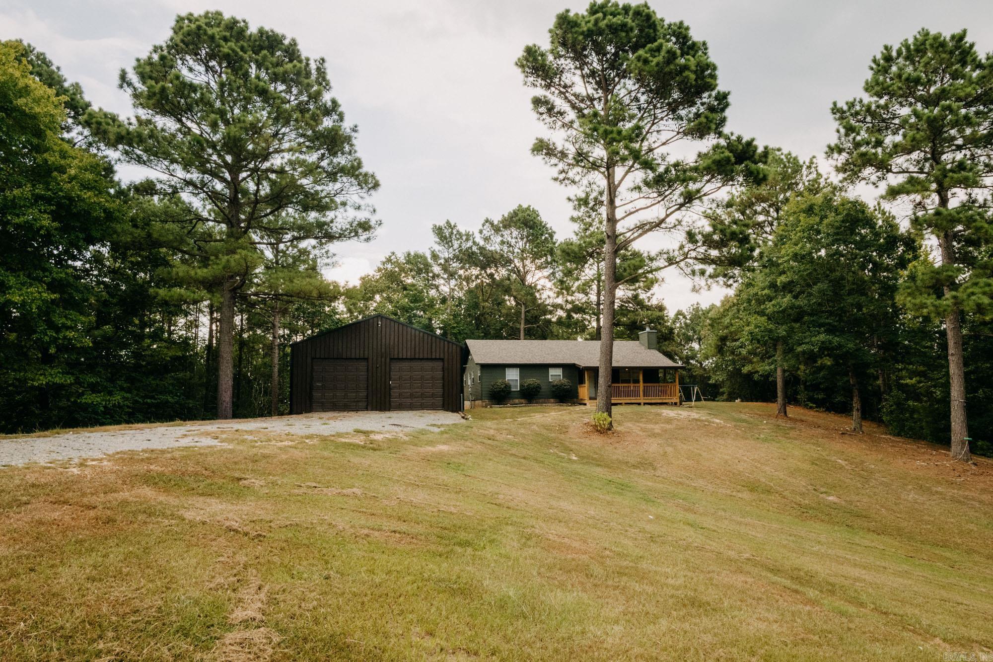 10002 Hwy 298 — photo