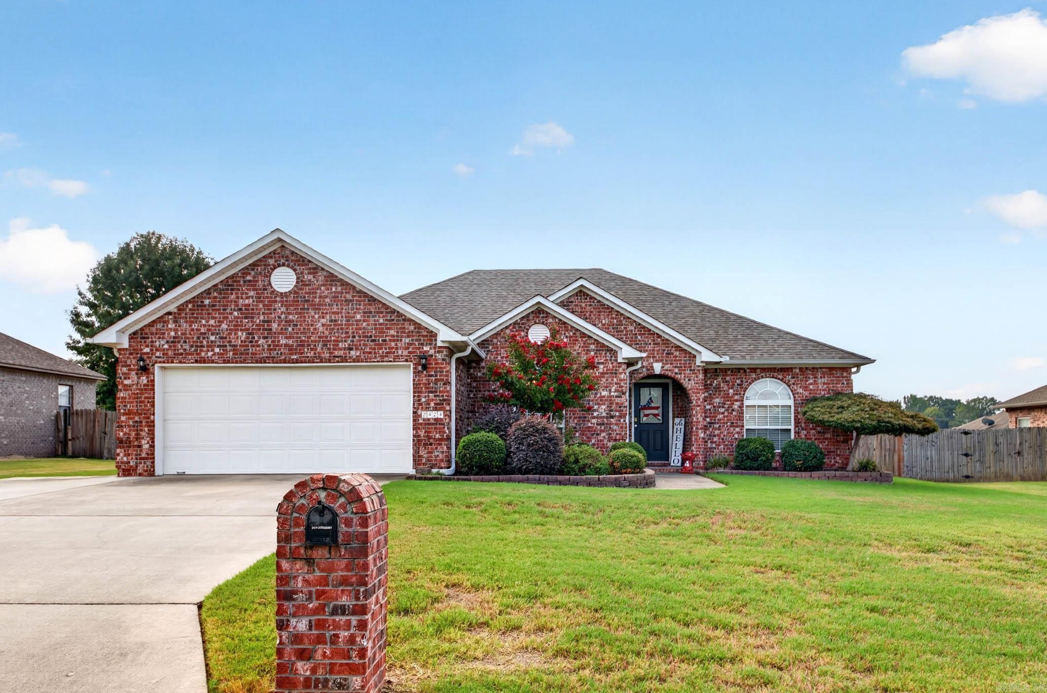 2424 Canterbury Lane — photo